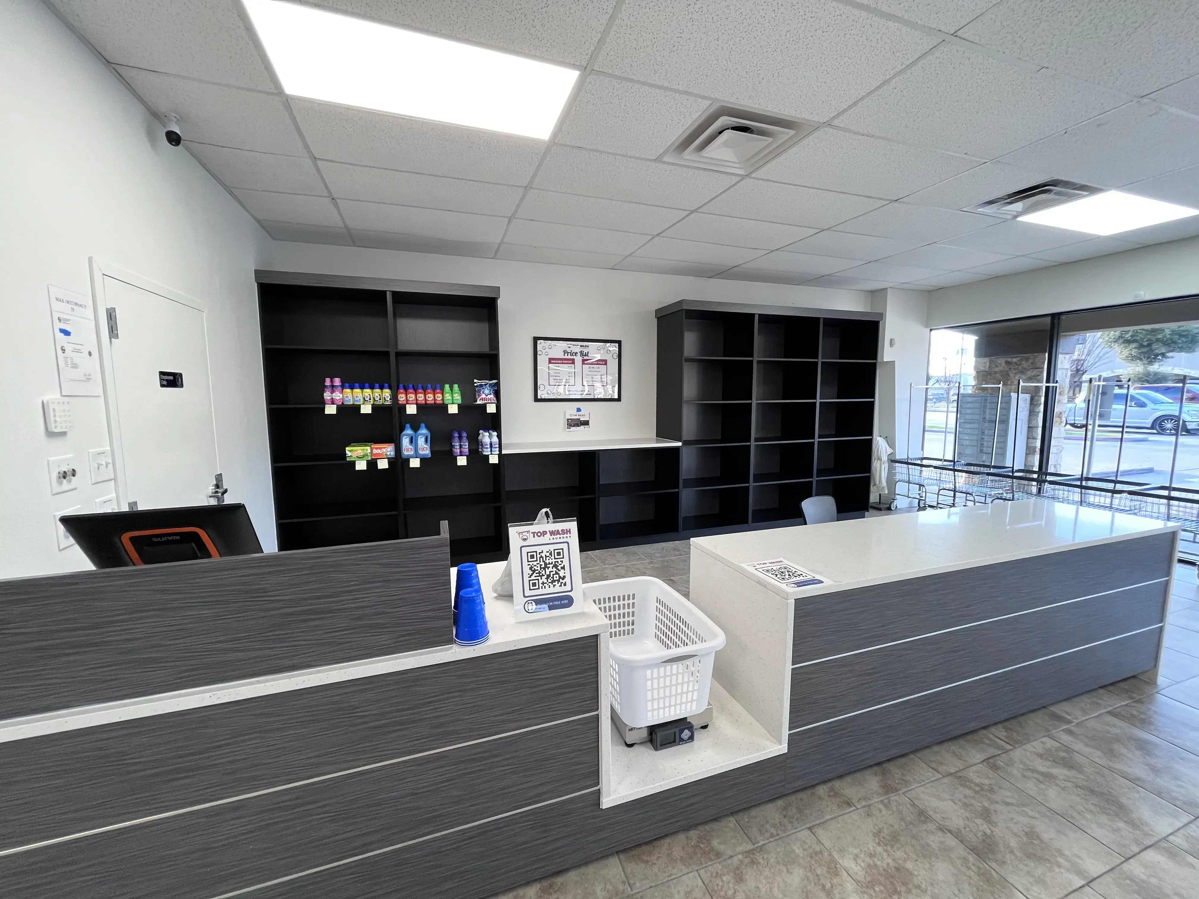 Top Wash Laundry - Image 8