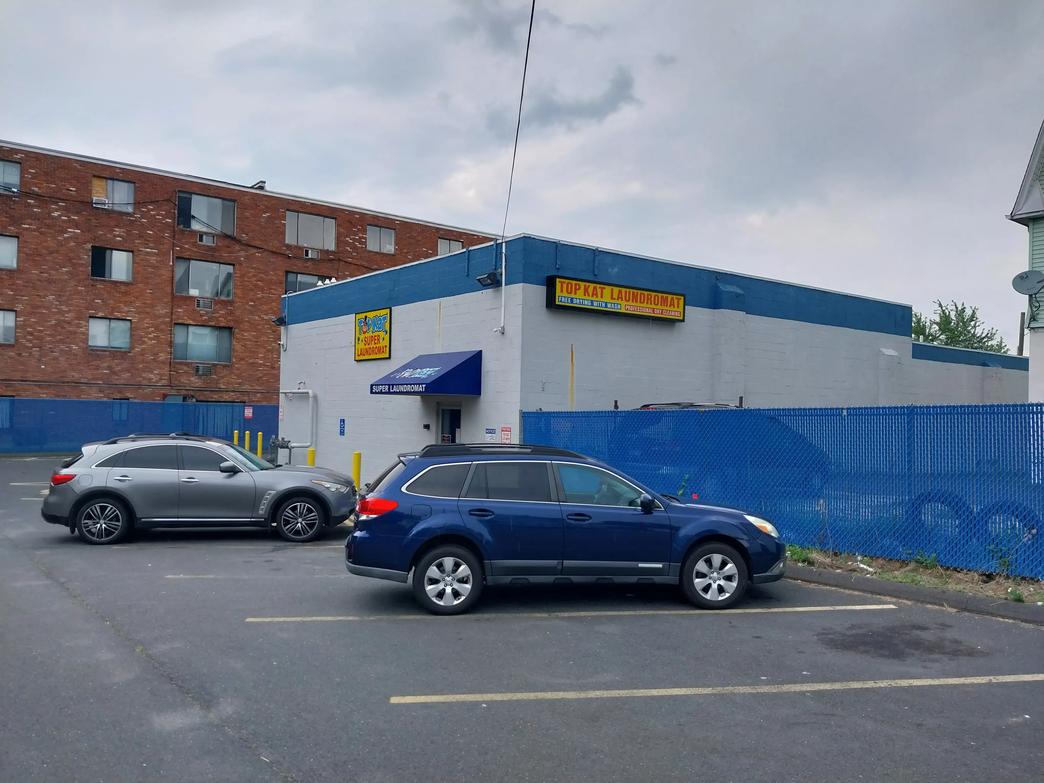 TopKat Super Laundromat - Image 6