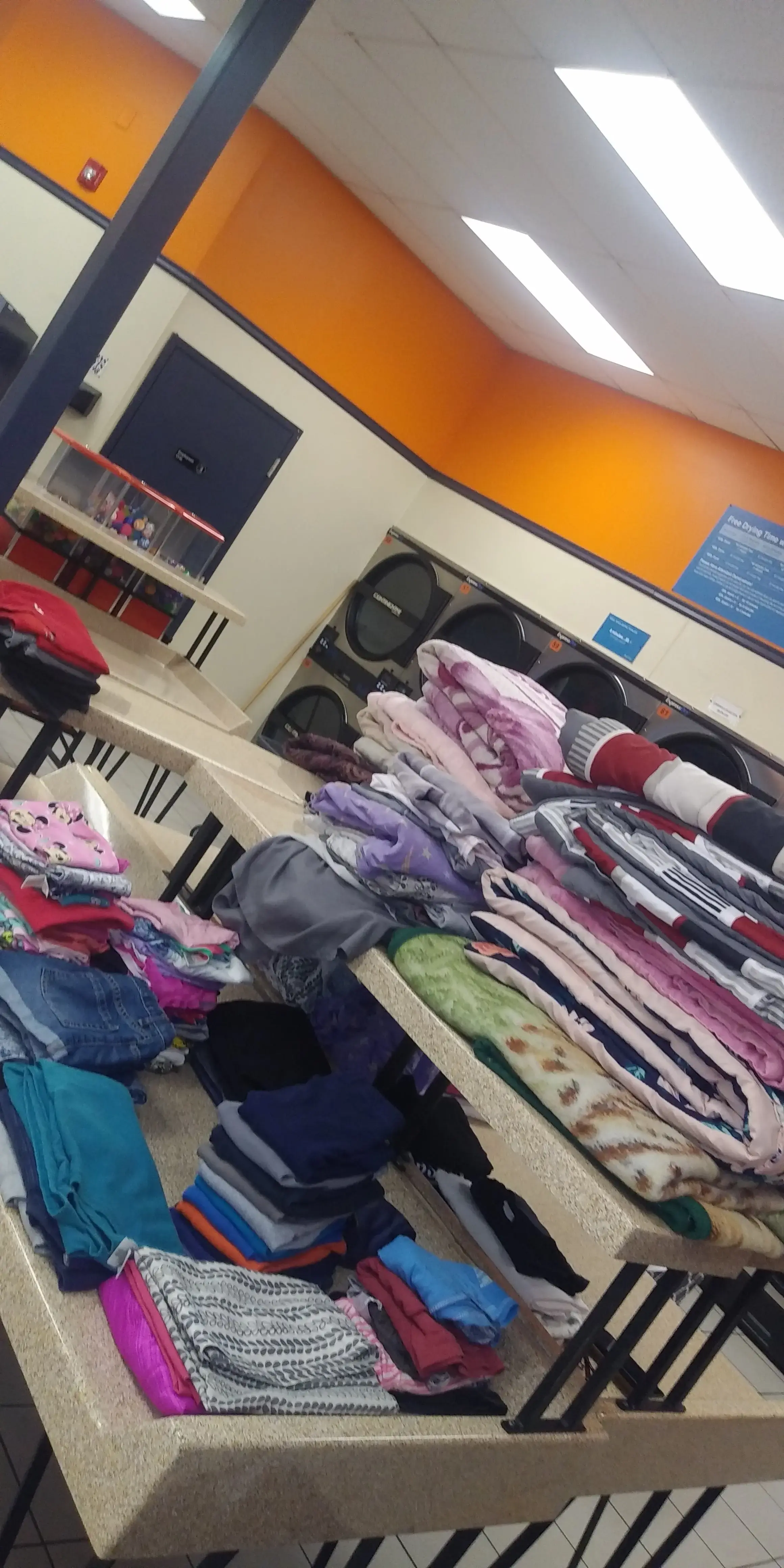 TopKat Super Laundromat - Image 8