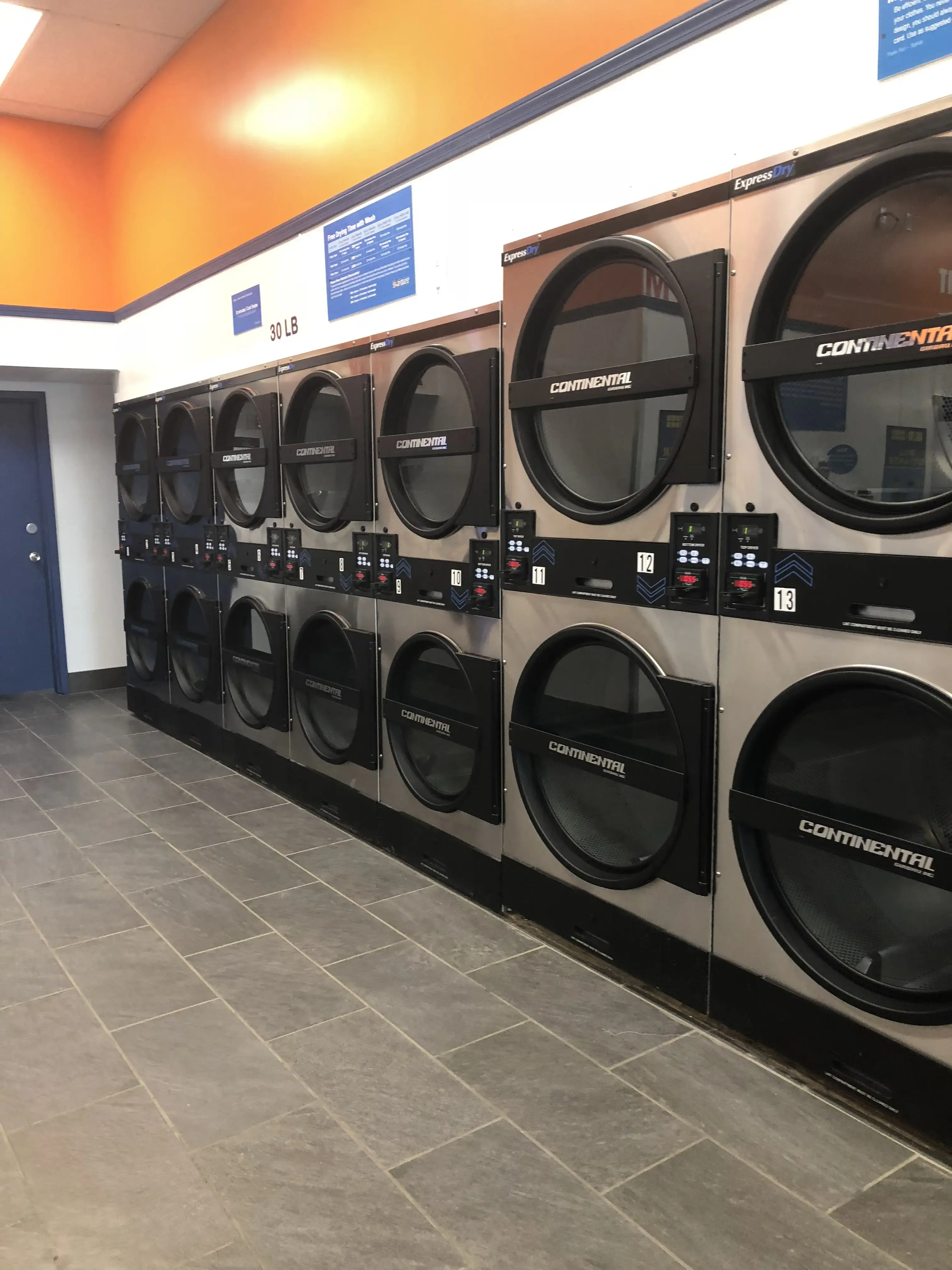 TopKat Super Laundromat - Image 15