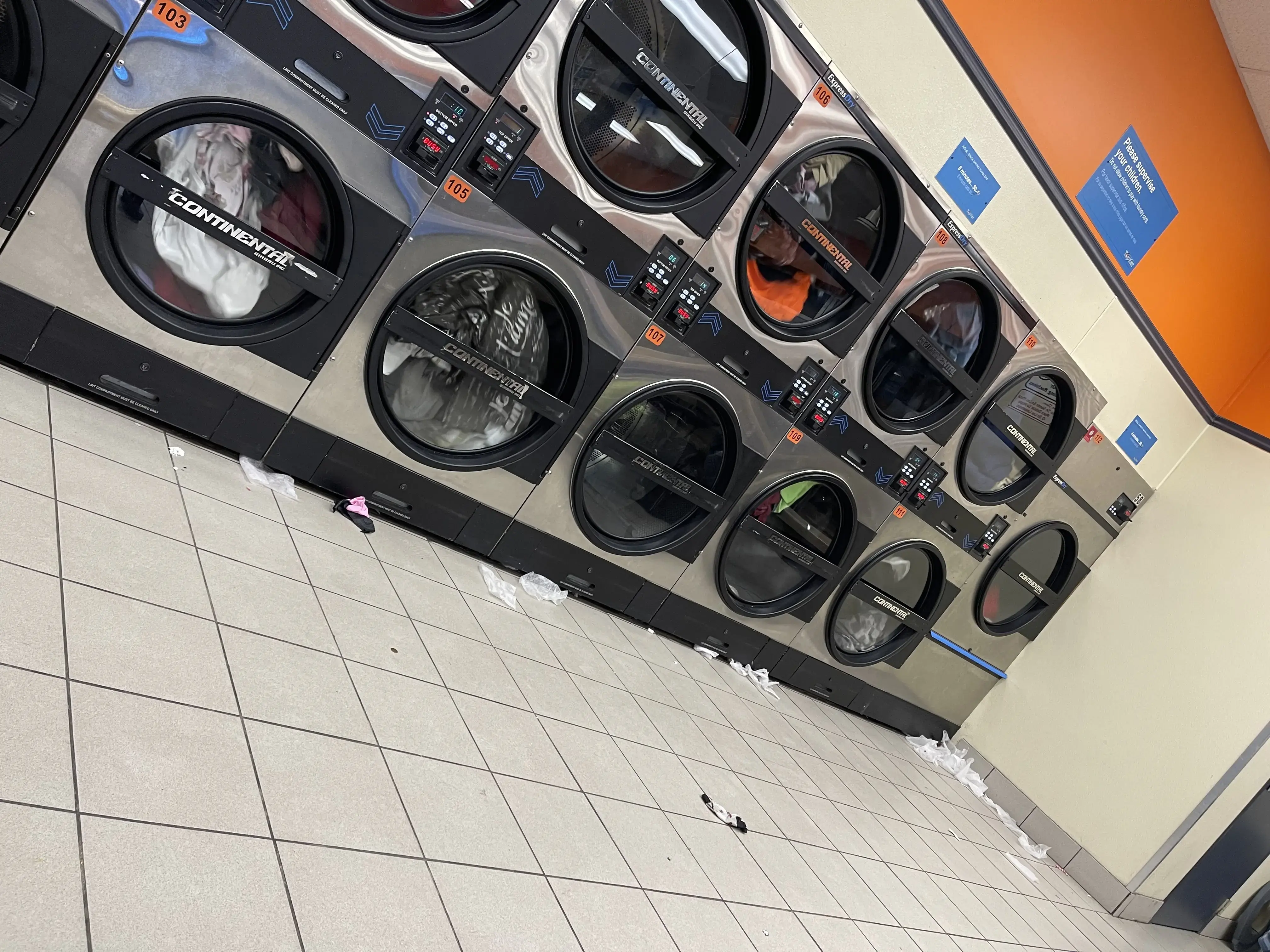 TopKat Super Laundromat - Image 10