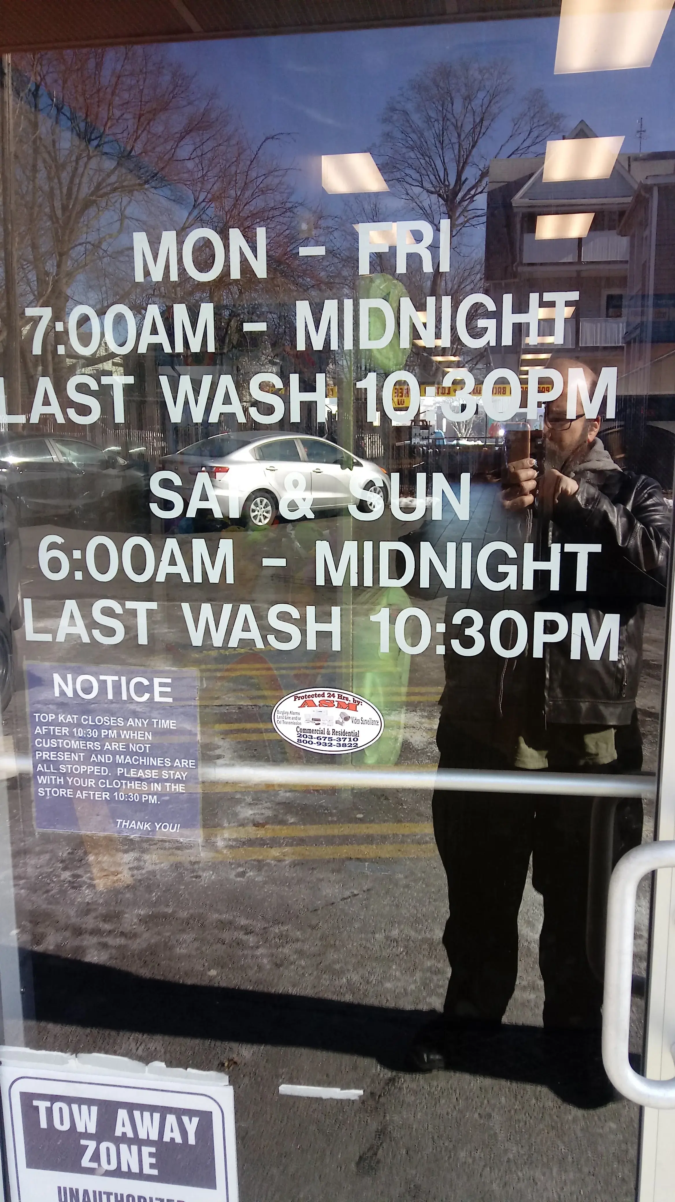 TopKat Super Laundromat - Image 12