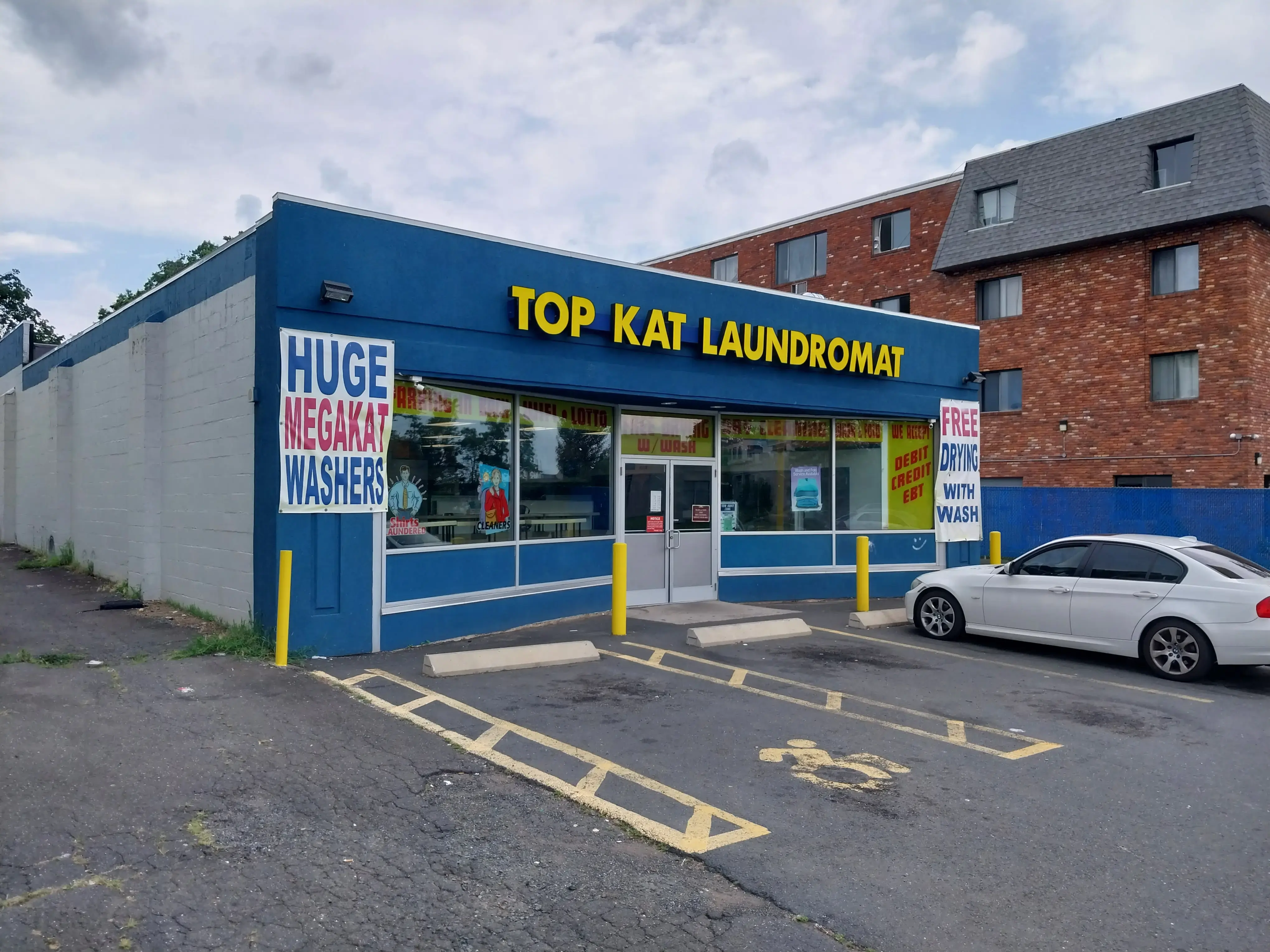 TopKat Super Laundromat - Image 2