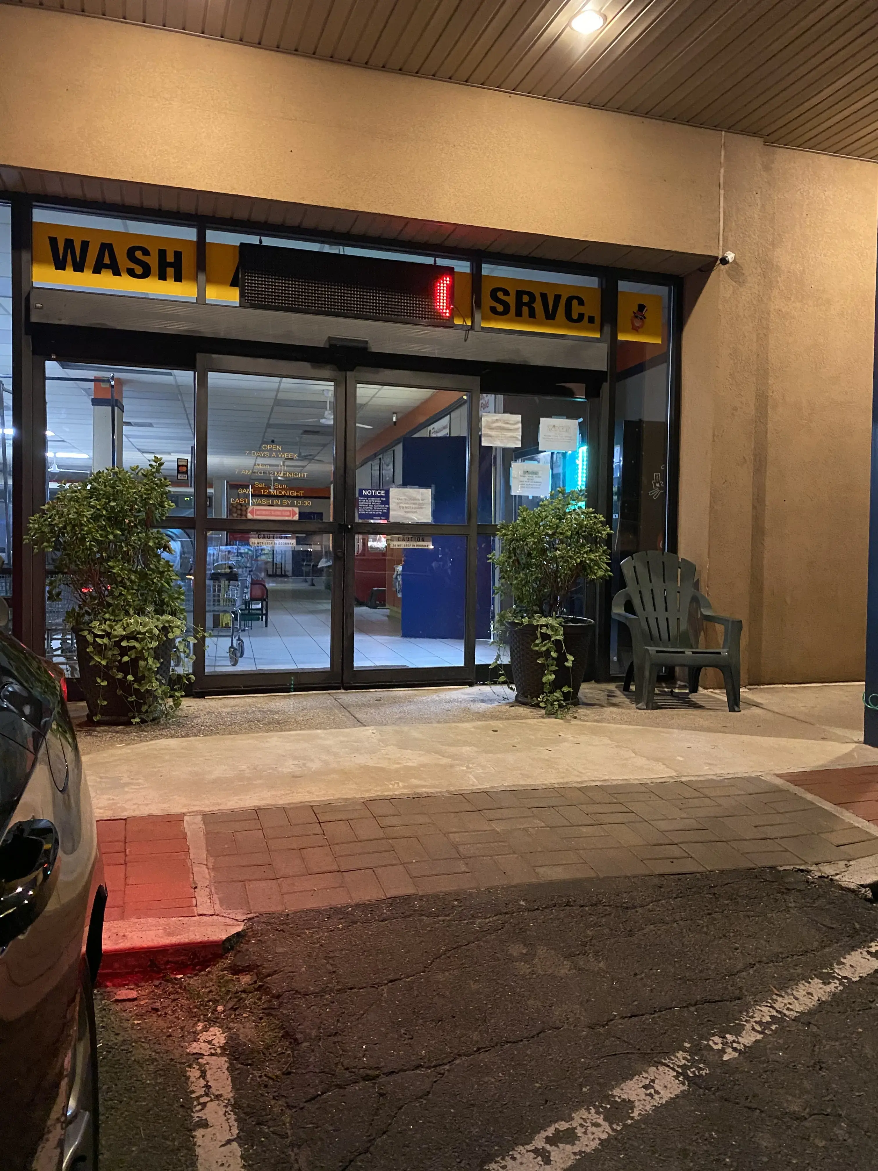 TopKat Super Laundromat - Image 2