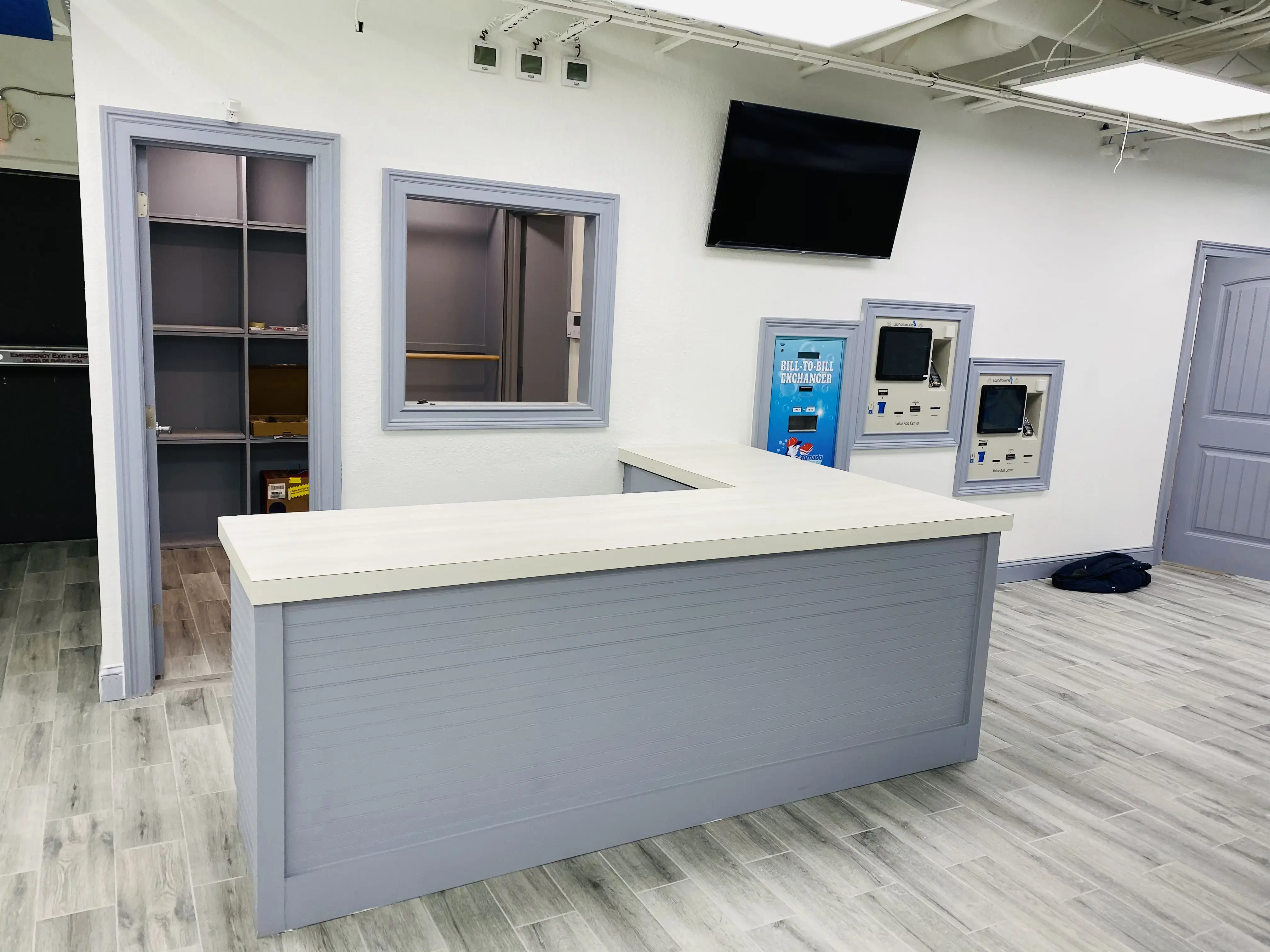 Tornado Express Laundry Dallas - Image 5