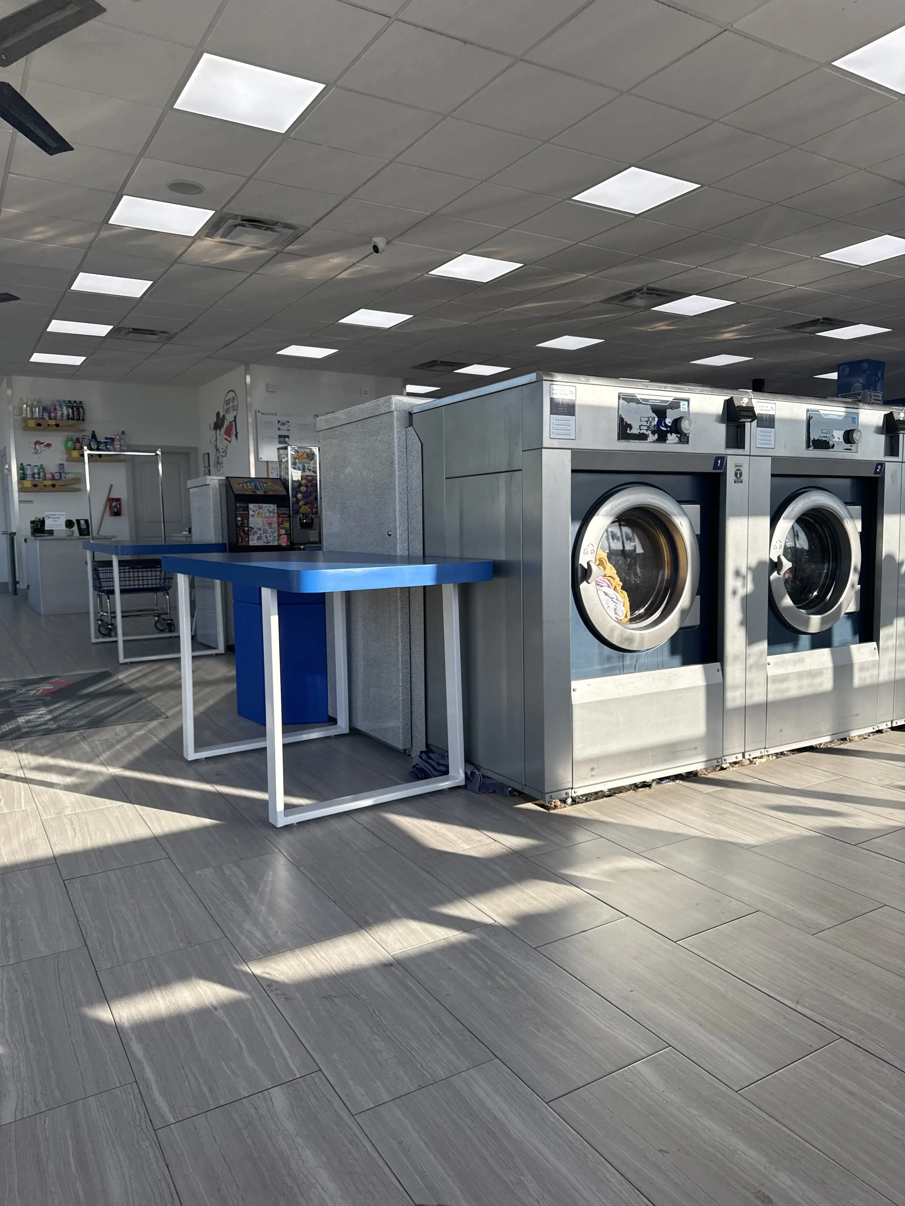 Tornado Express Laundry Richland Hills - Image 15