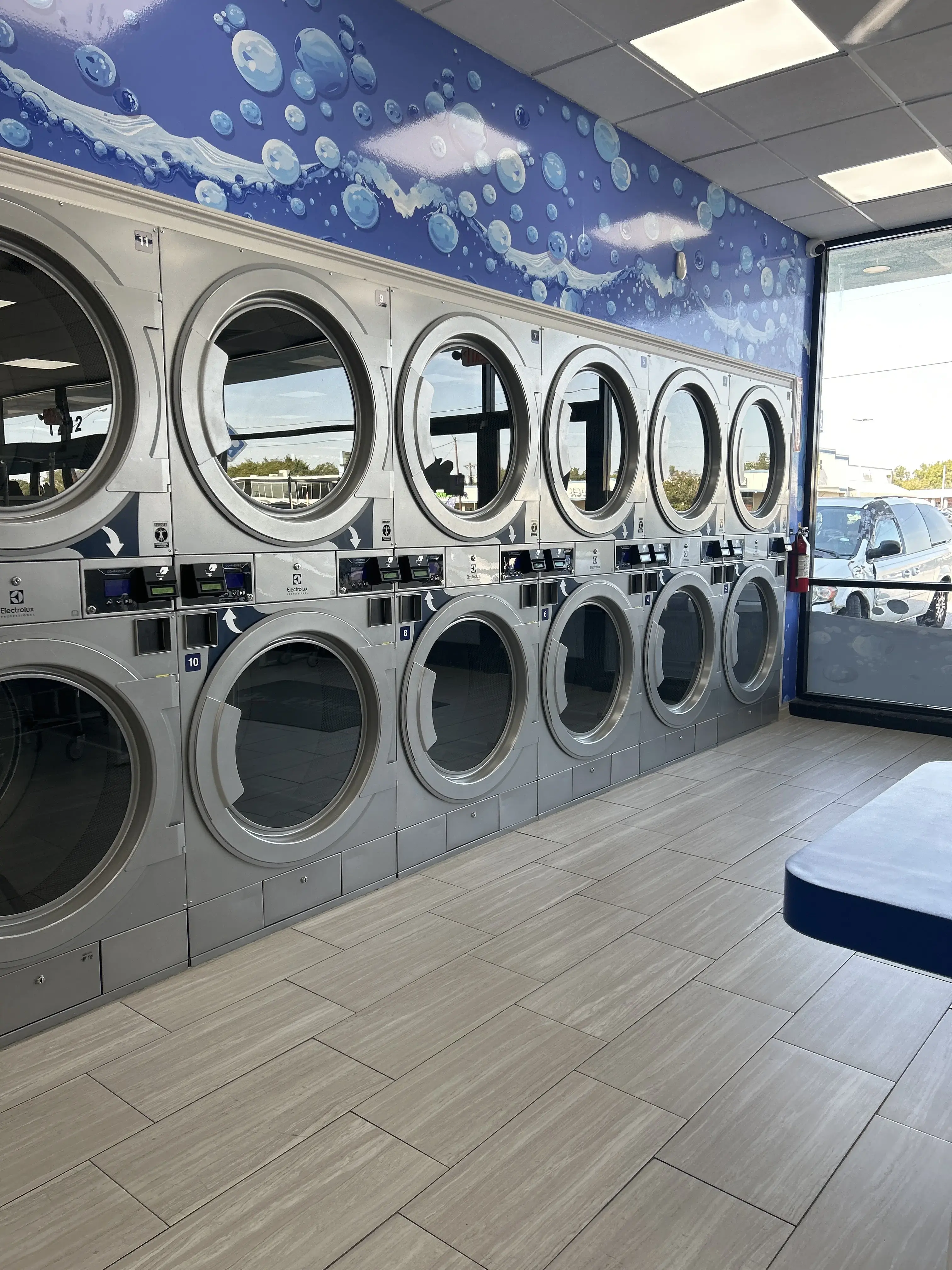 Tornado Express Laundry Richland Hills - Image 17