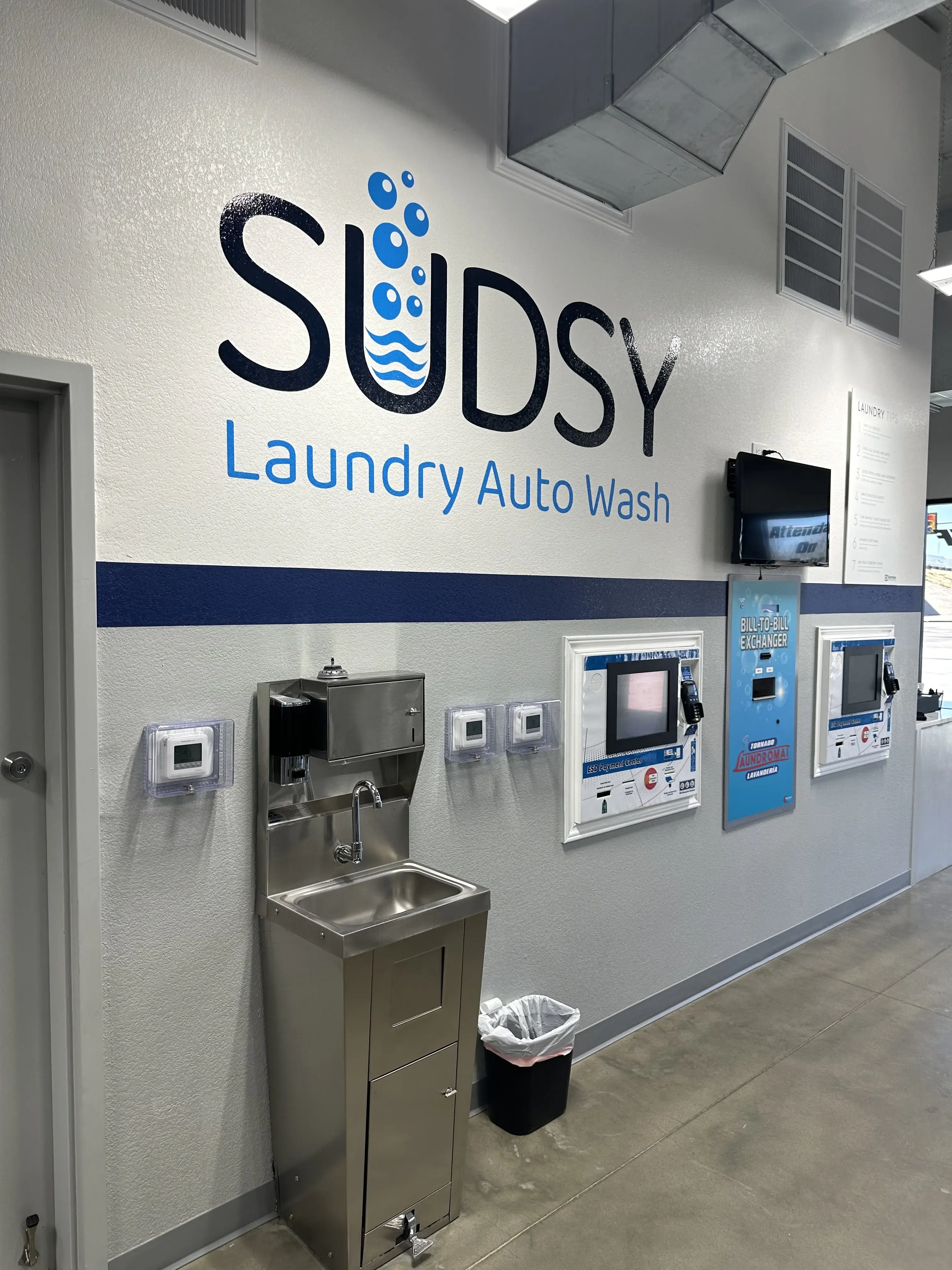Tornado Laundromat thumbnail 5