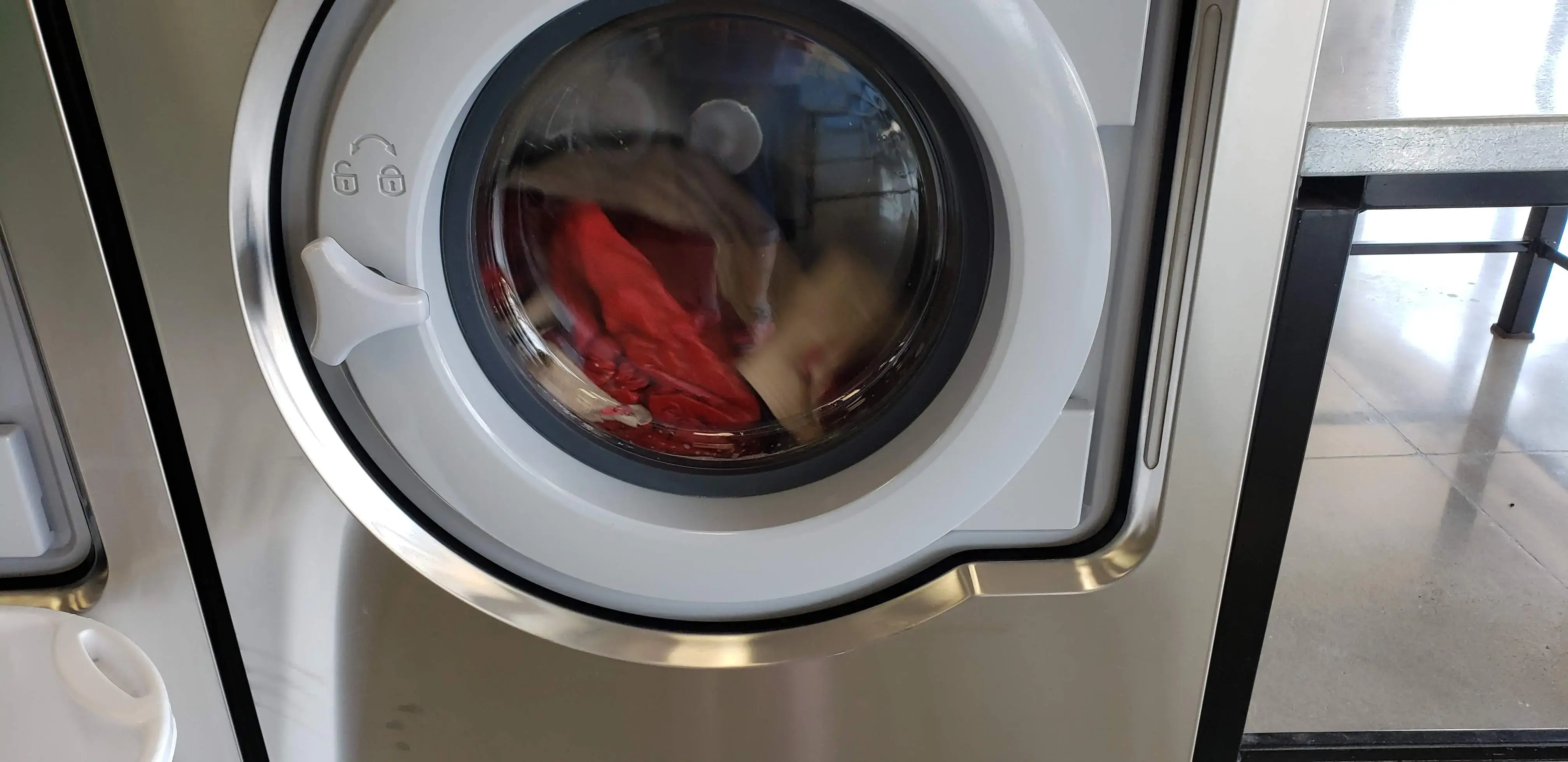 Tornado Laundromat thumbnail 13