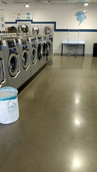 Tornado Laundromat - Image 16