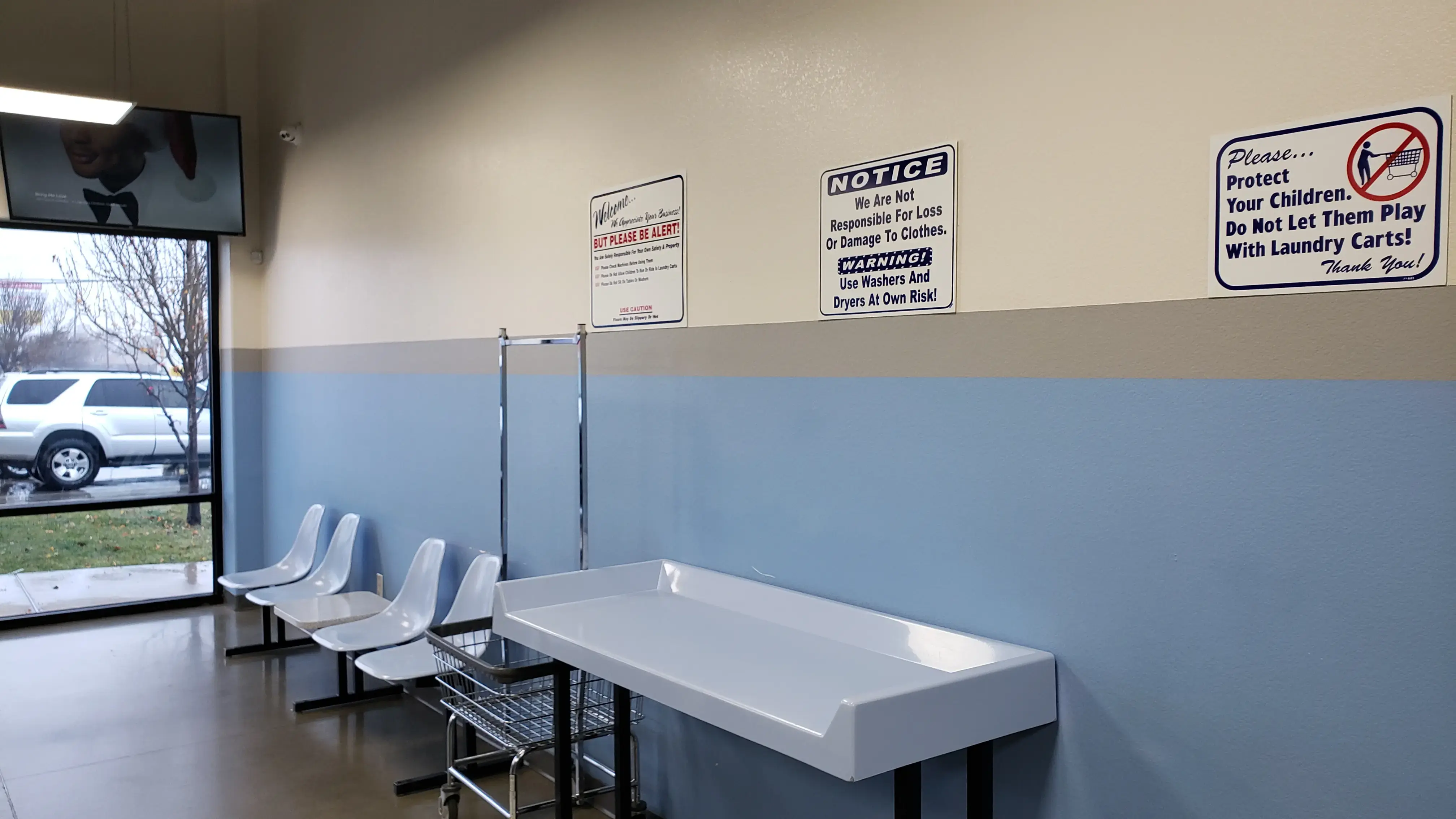 Tornado Laundromat - Image 5