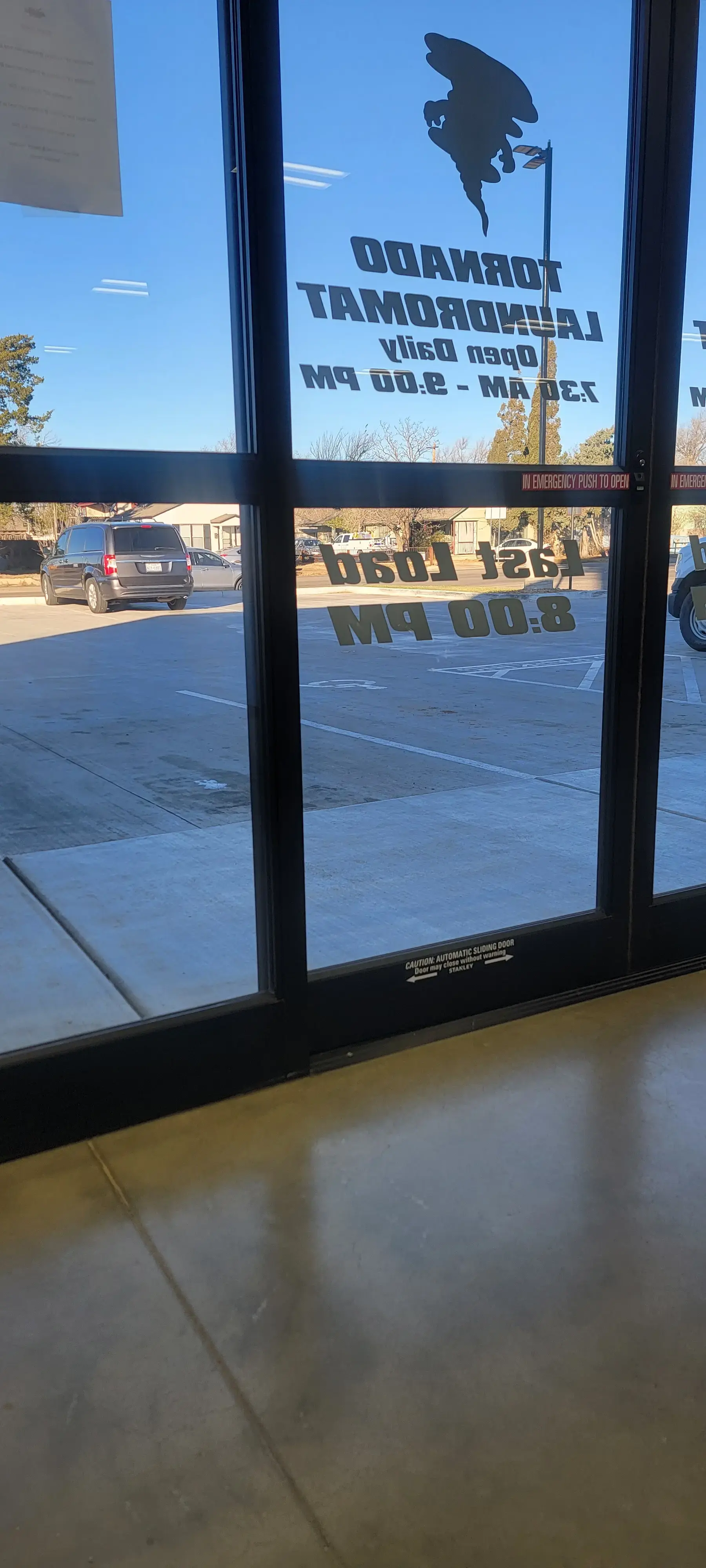 Tornado Laundromat - Image 14