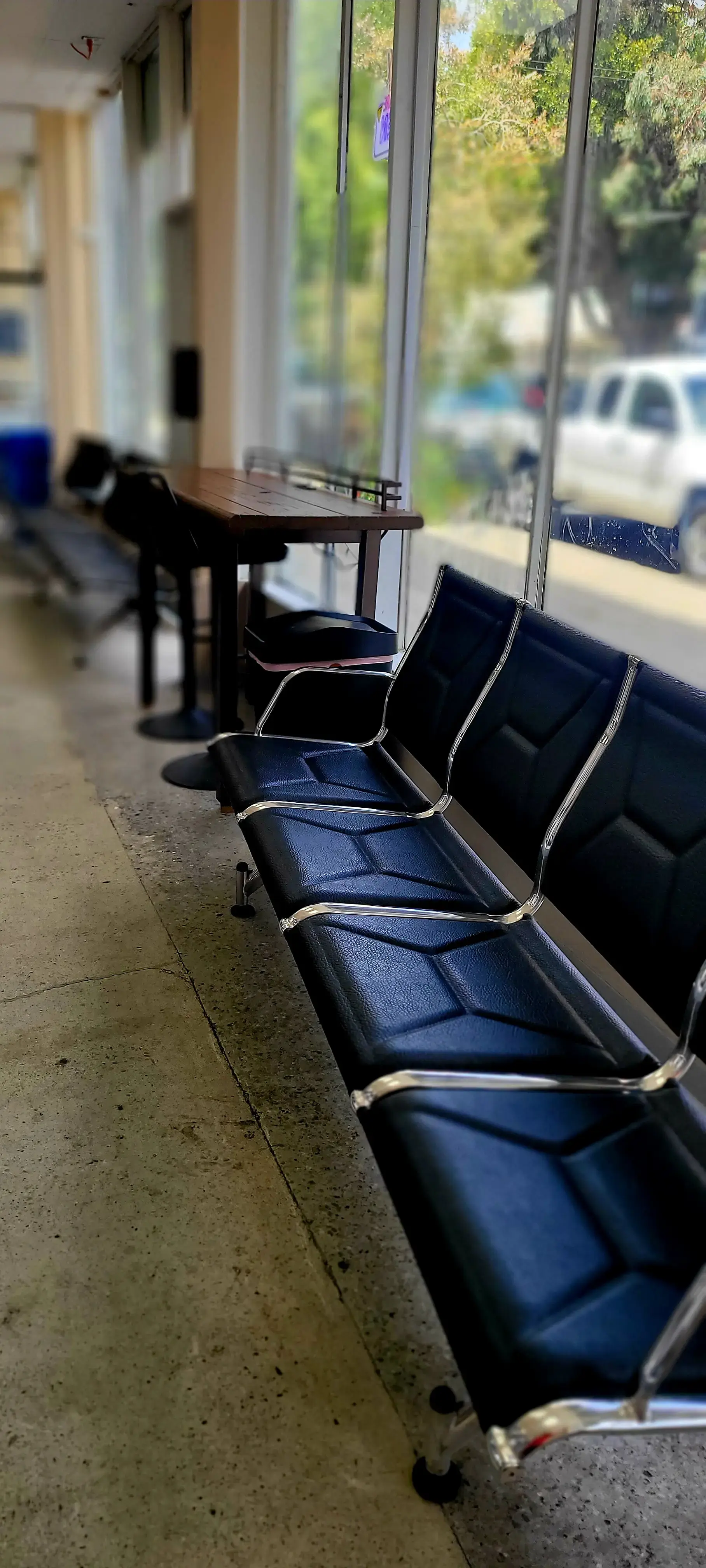 Toss N Turn Laundry - Image 8