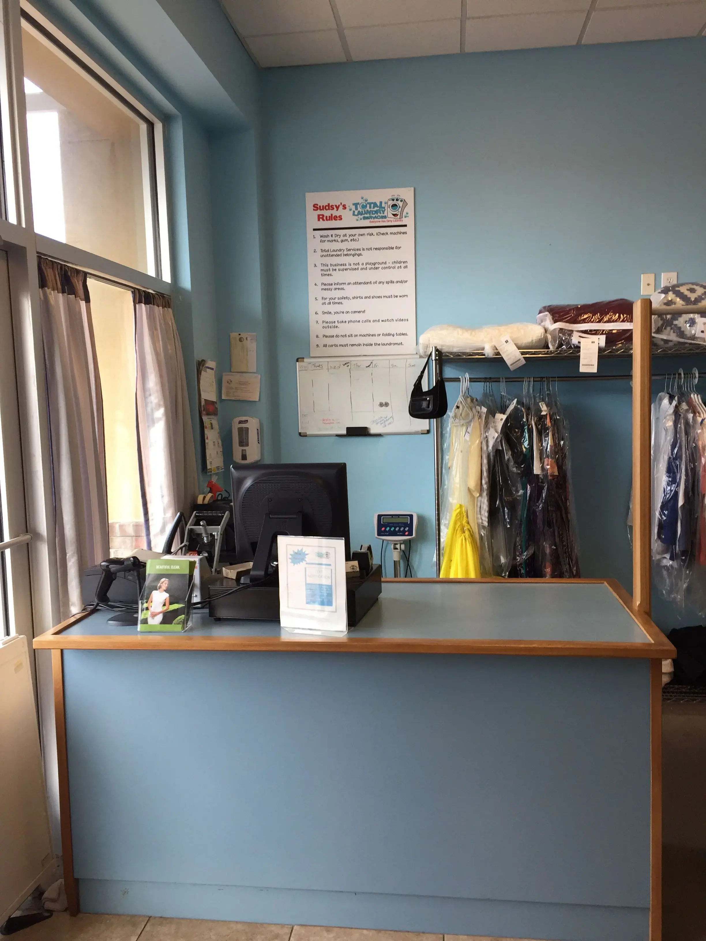 Total Laundry Services Of FWB thumbnail 3