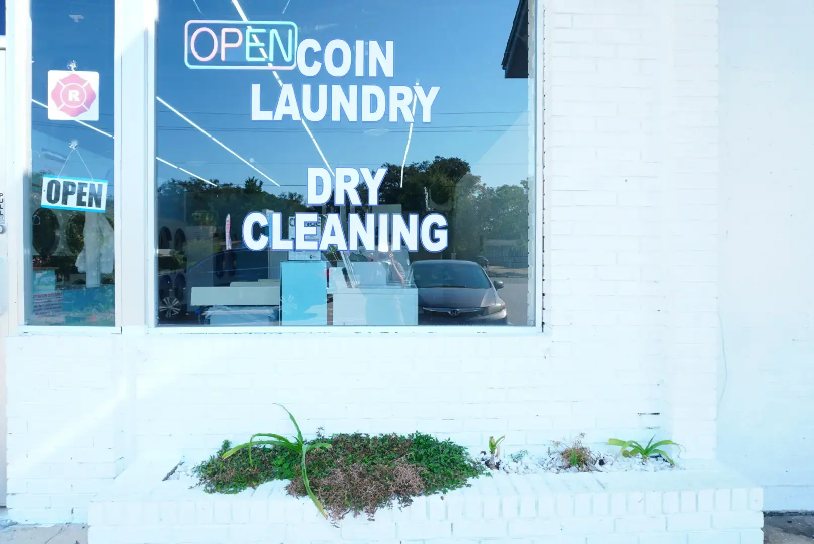 Total Laundry Services of Mary Esther thumbnail 2