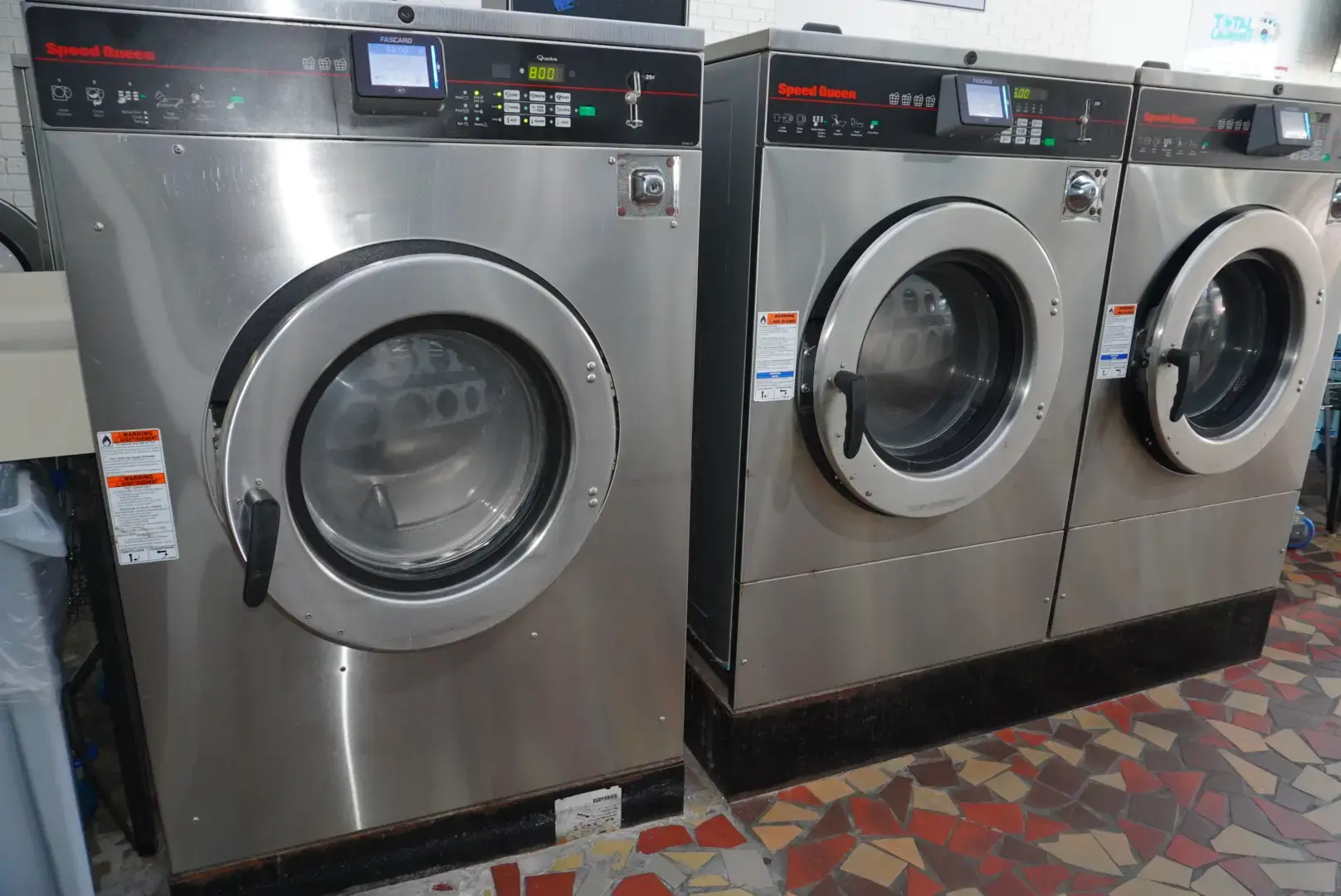 Total Laundry Services of Mary Esther location