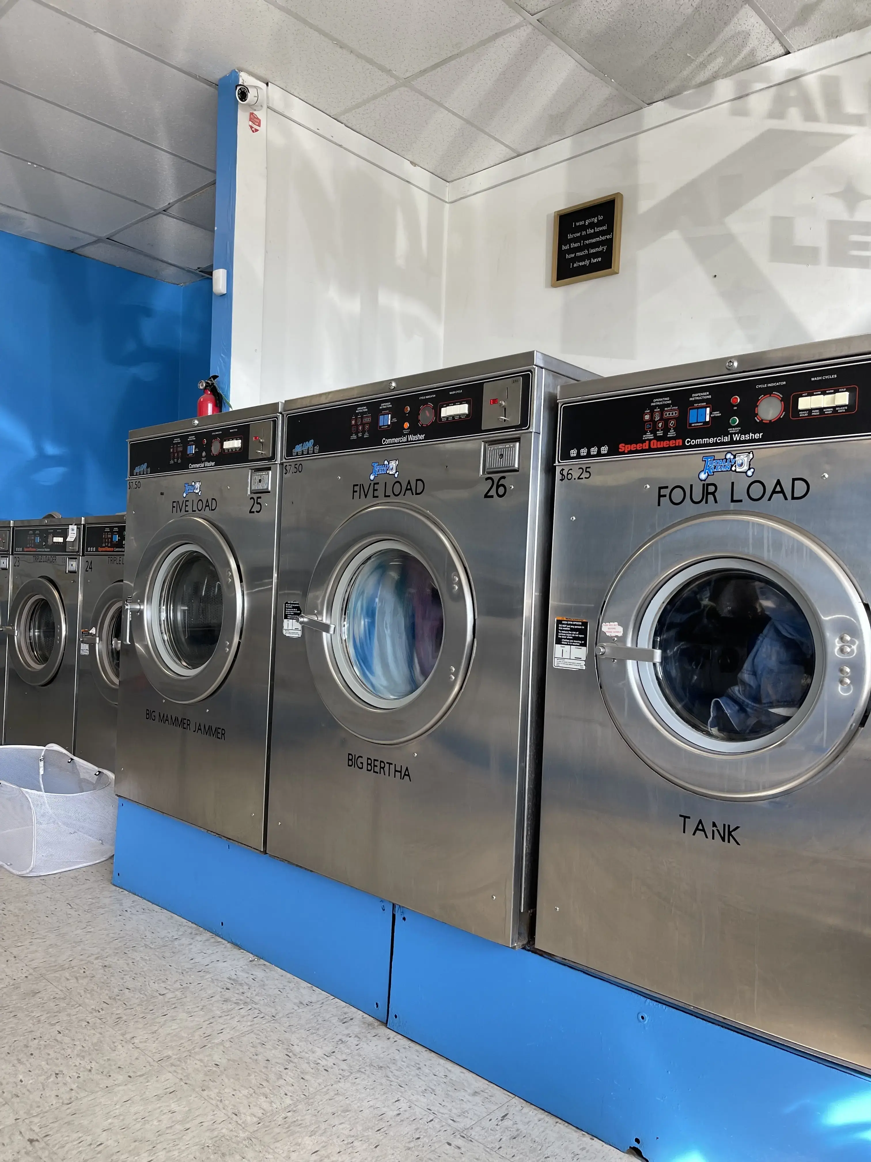 Totally Klean Laundromat thumbnail 18