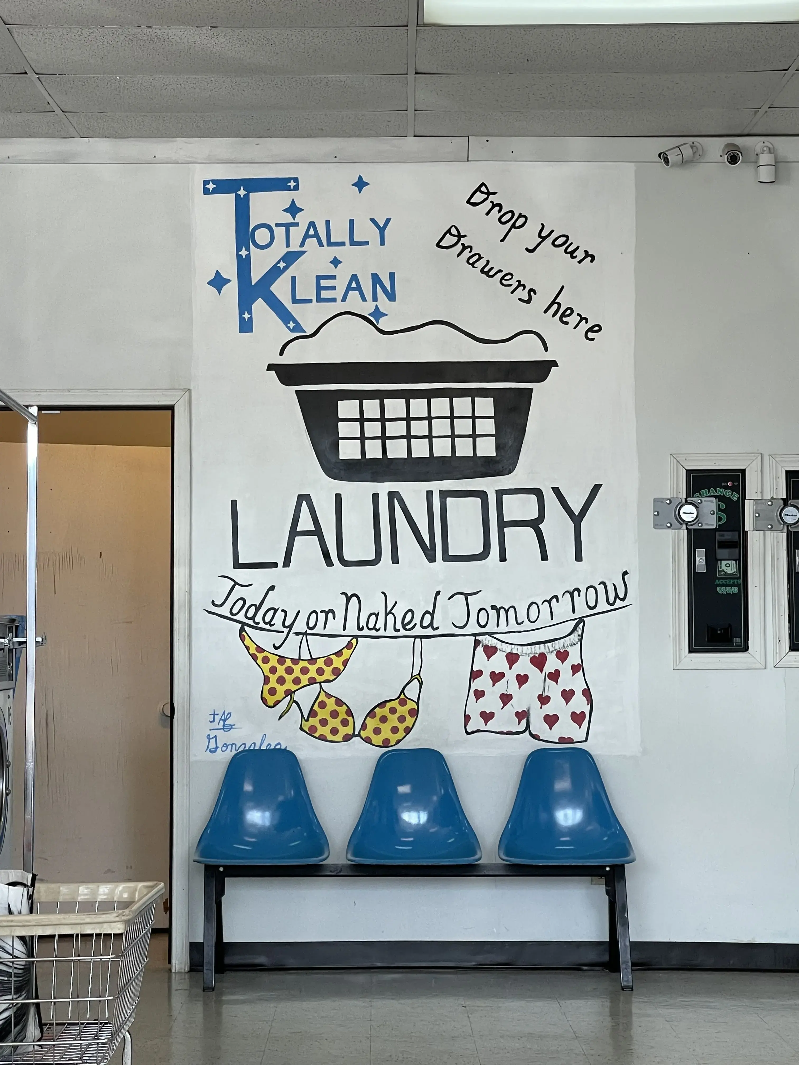 Totally Klean Laundromat thumbnail 15