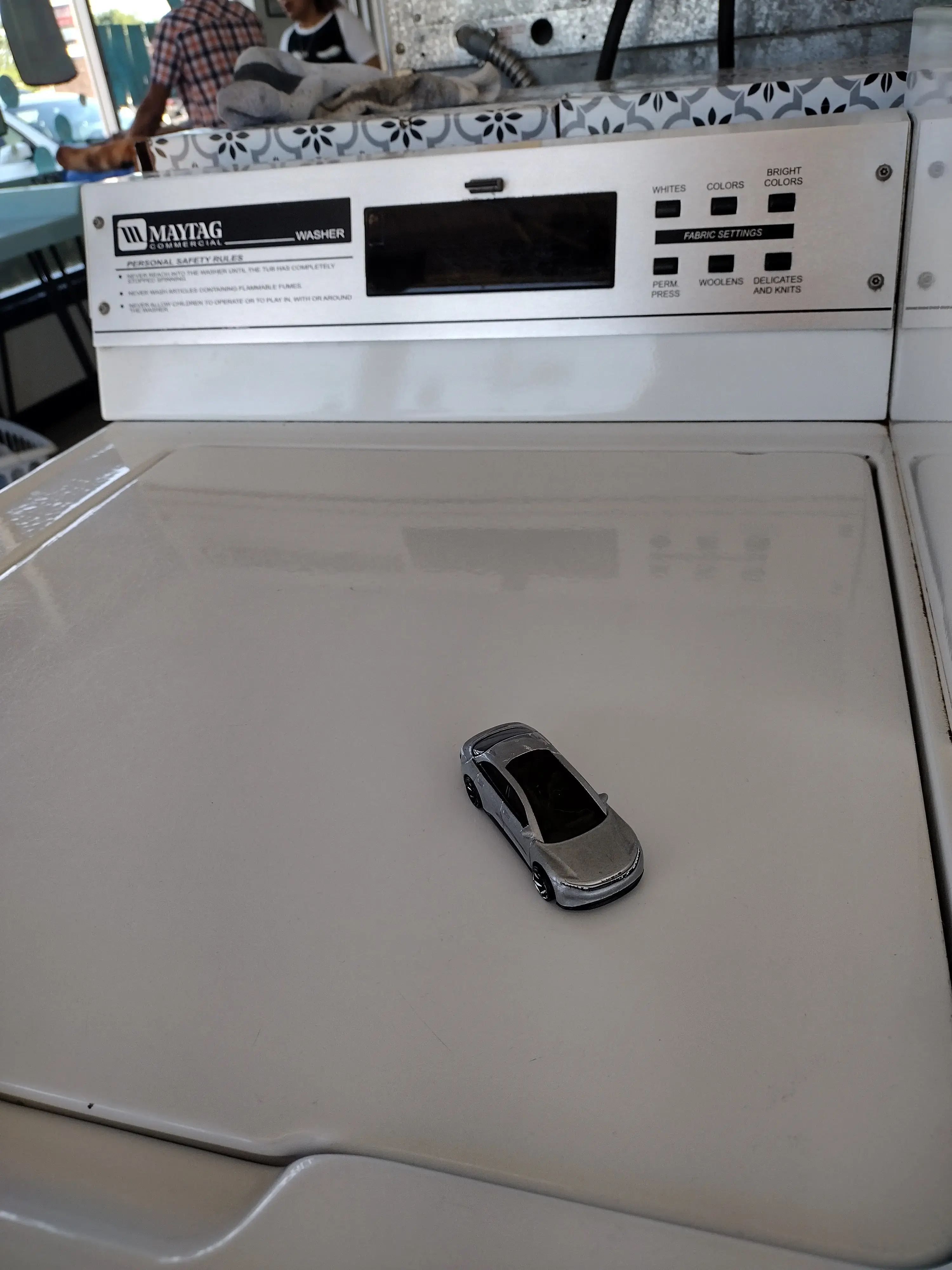 Totally Klean Laundromat - Image 19