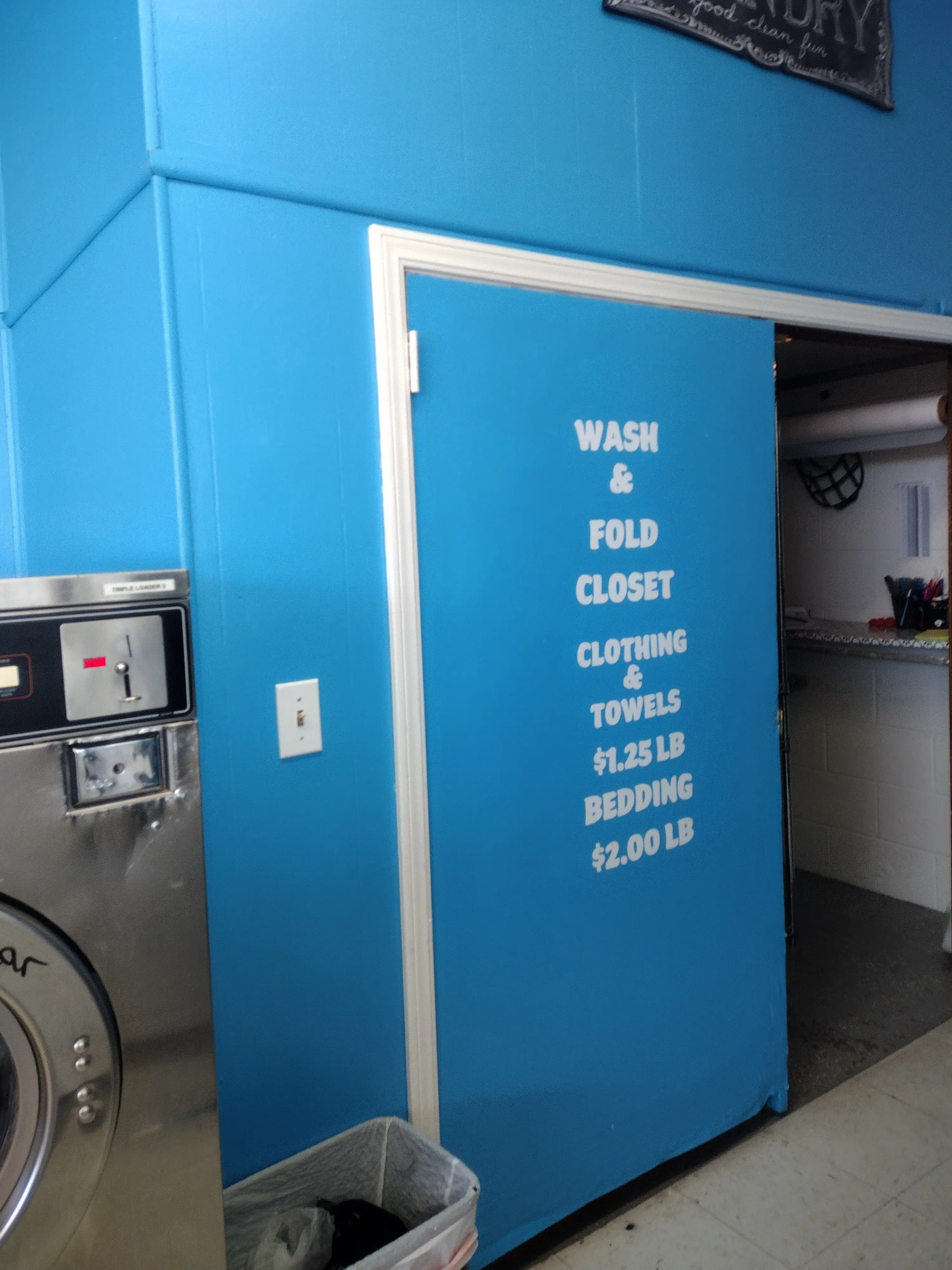 Totally Klean Laundromat - Image 17