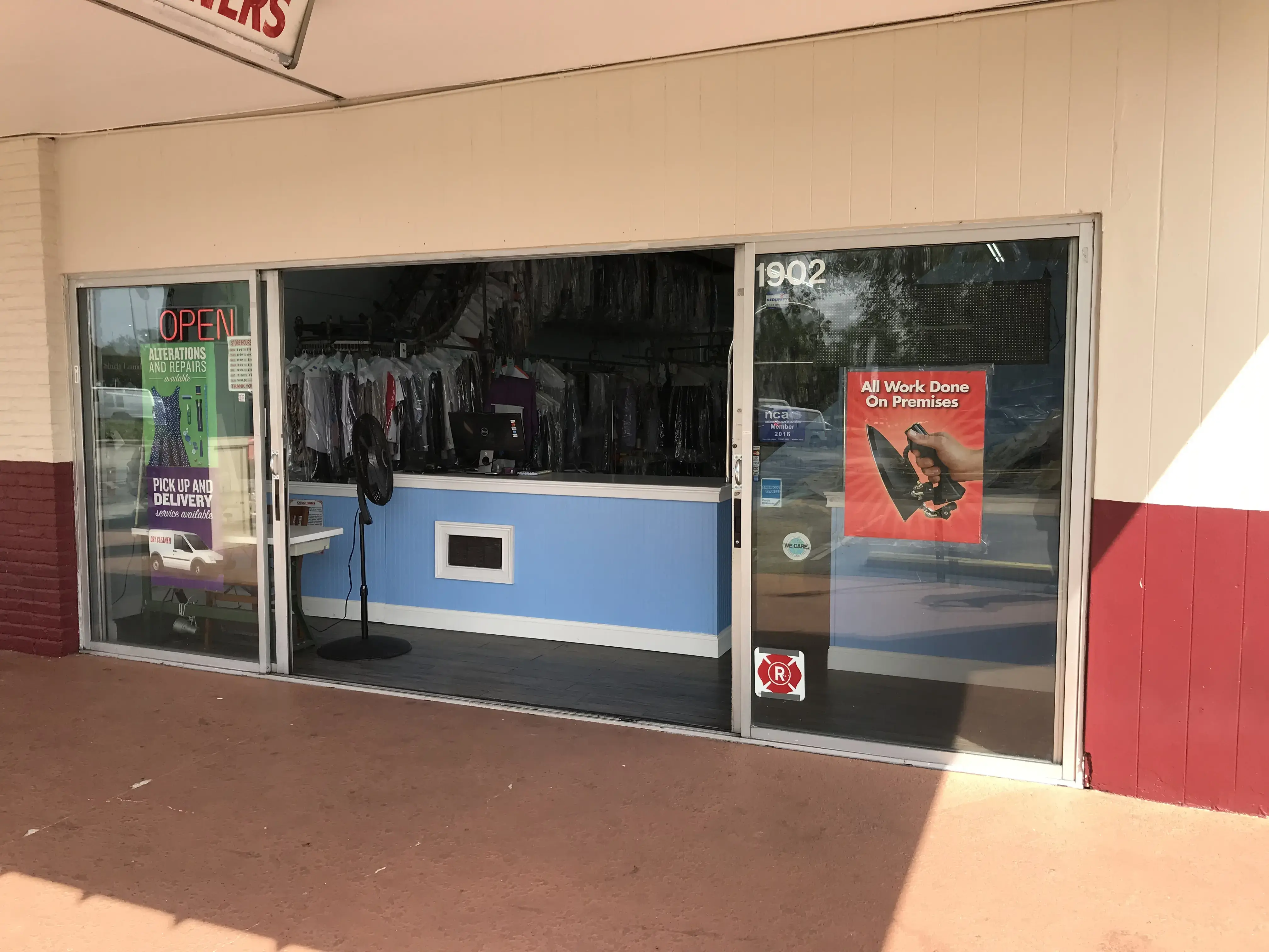 Town and Country Cleaners - Image 14