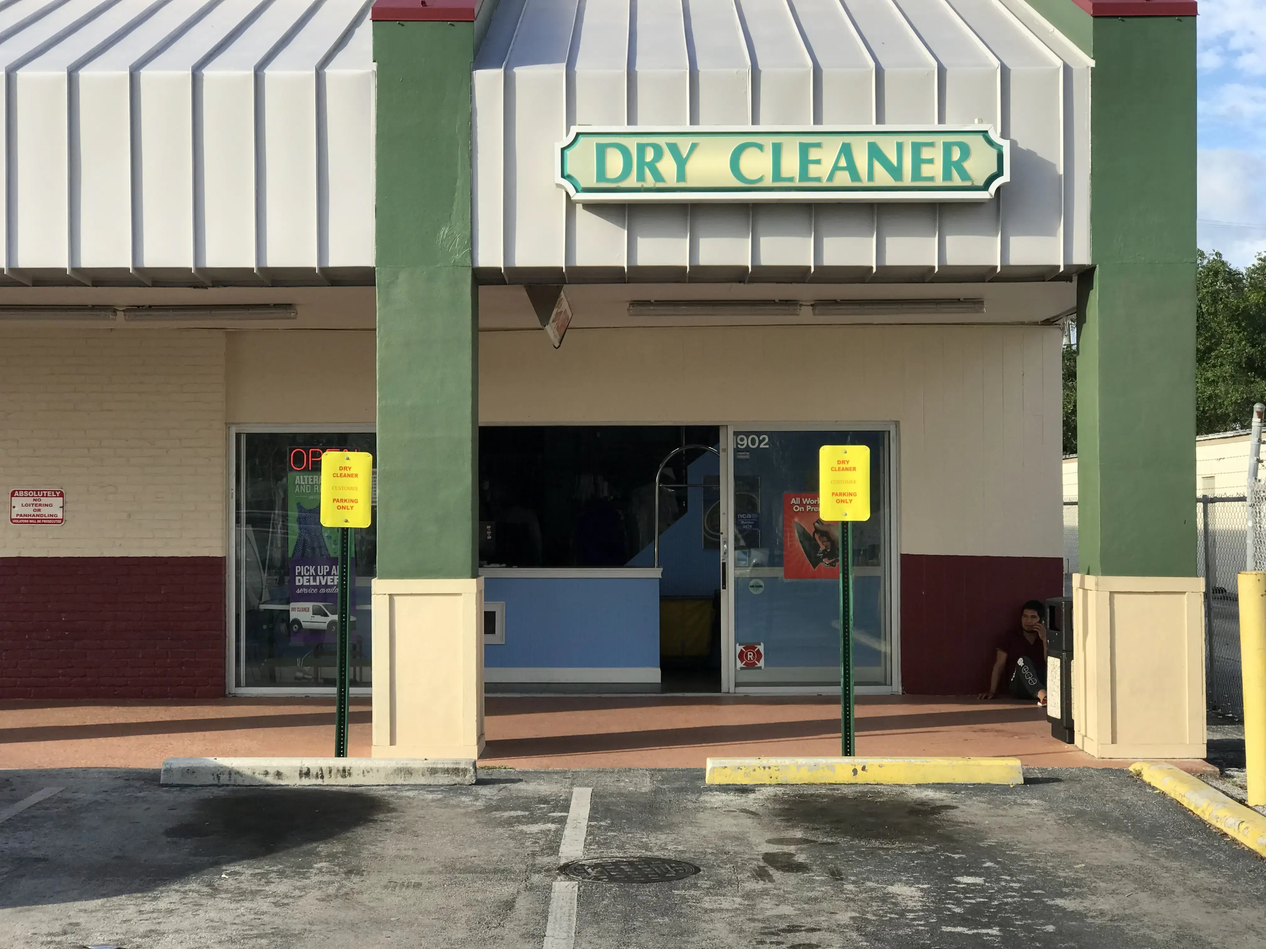 Town and Country Cleaners location