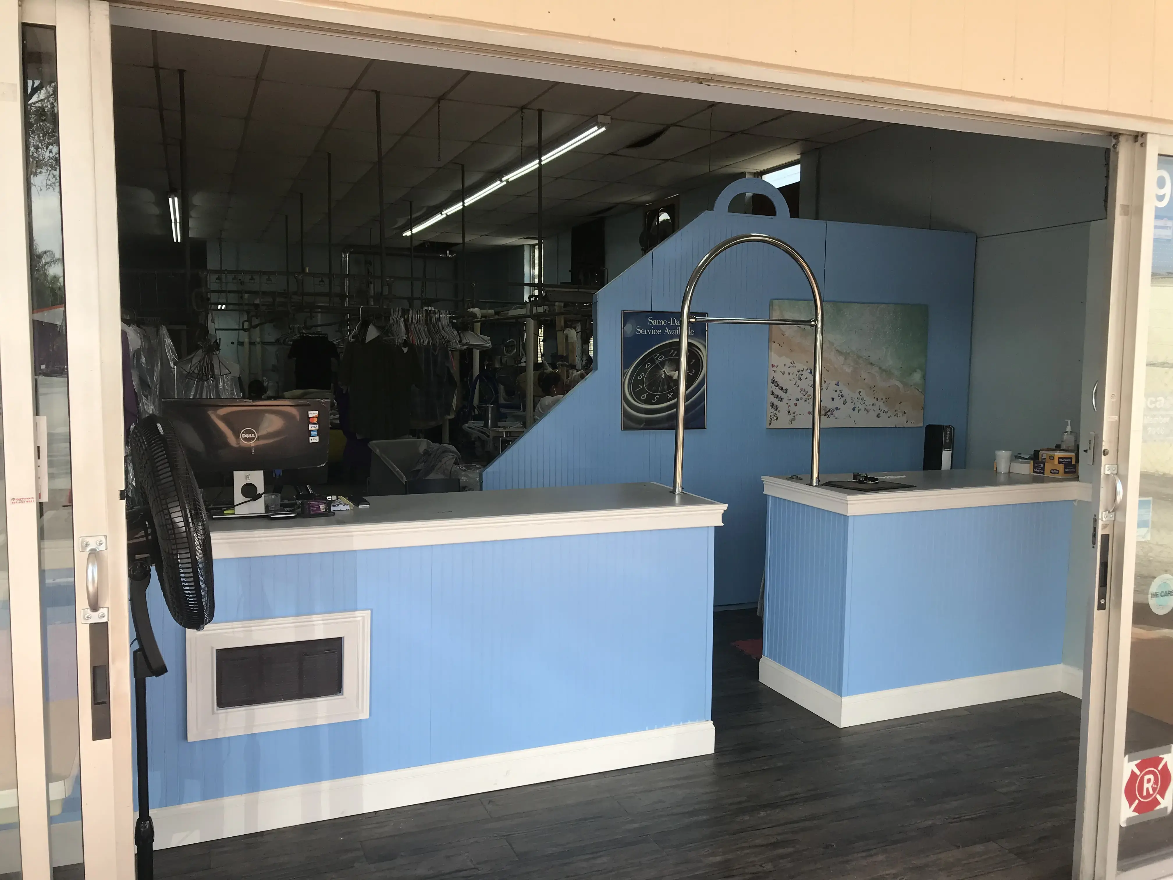 Town and Country Cleaners - Image 12