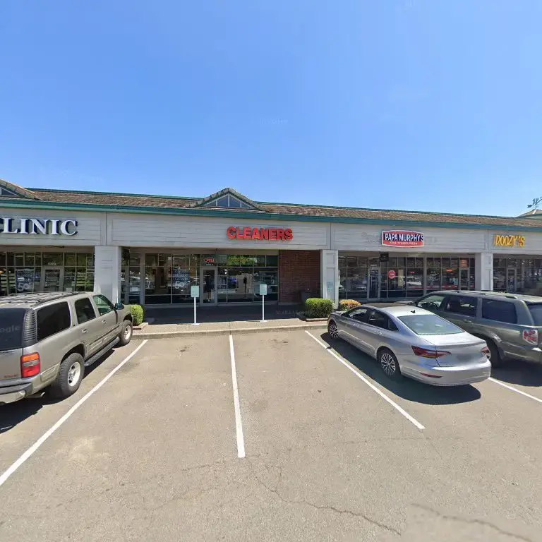 Town Center Dry Cleaners - Image 10