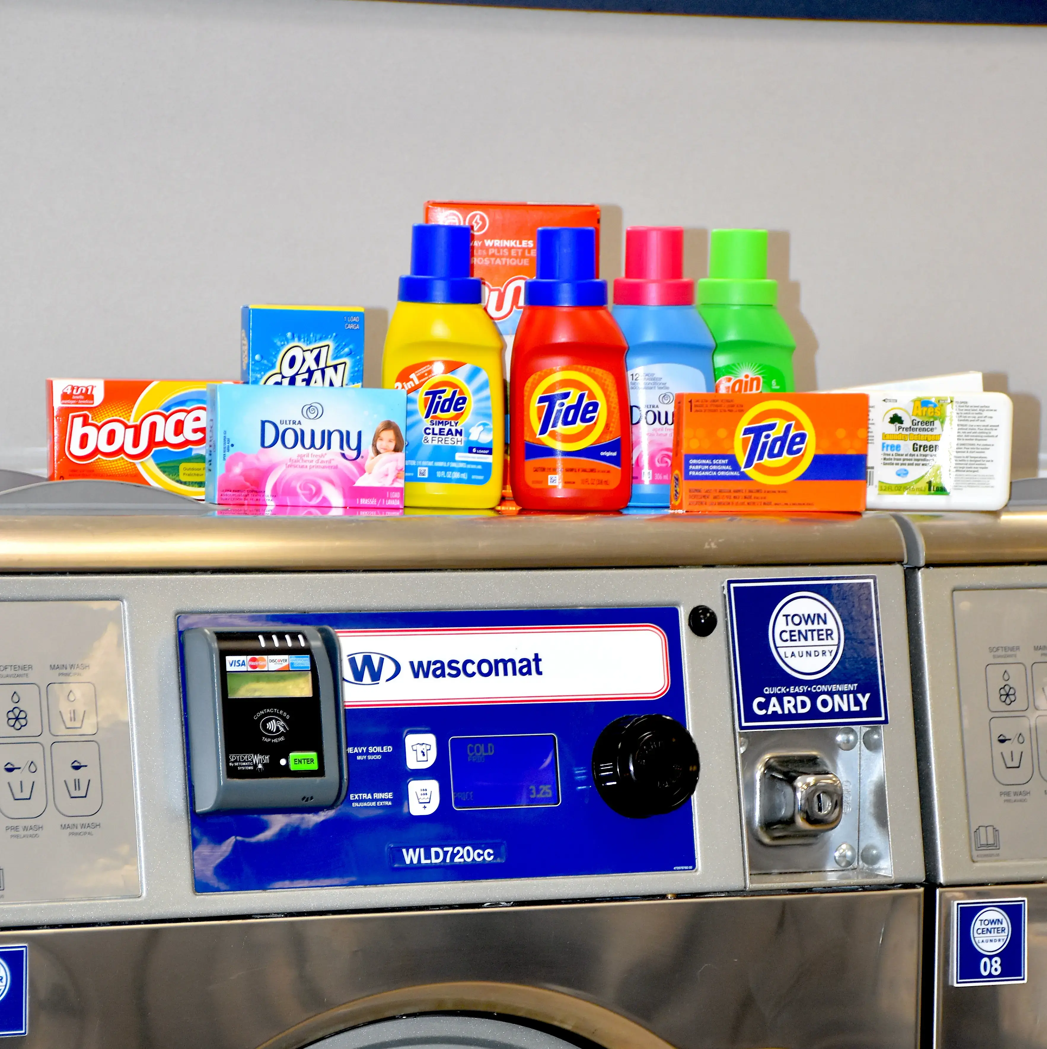 Town Center Laundromat thumbnail 7