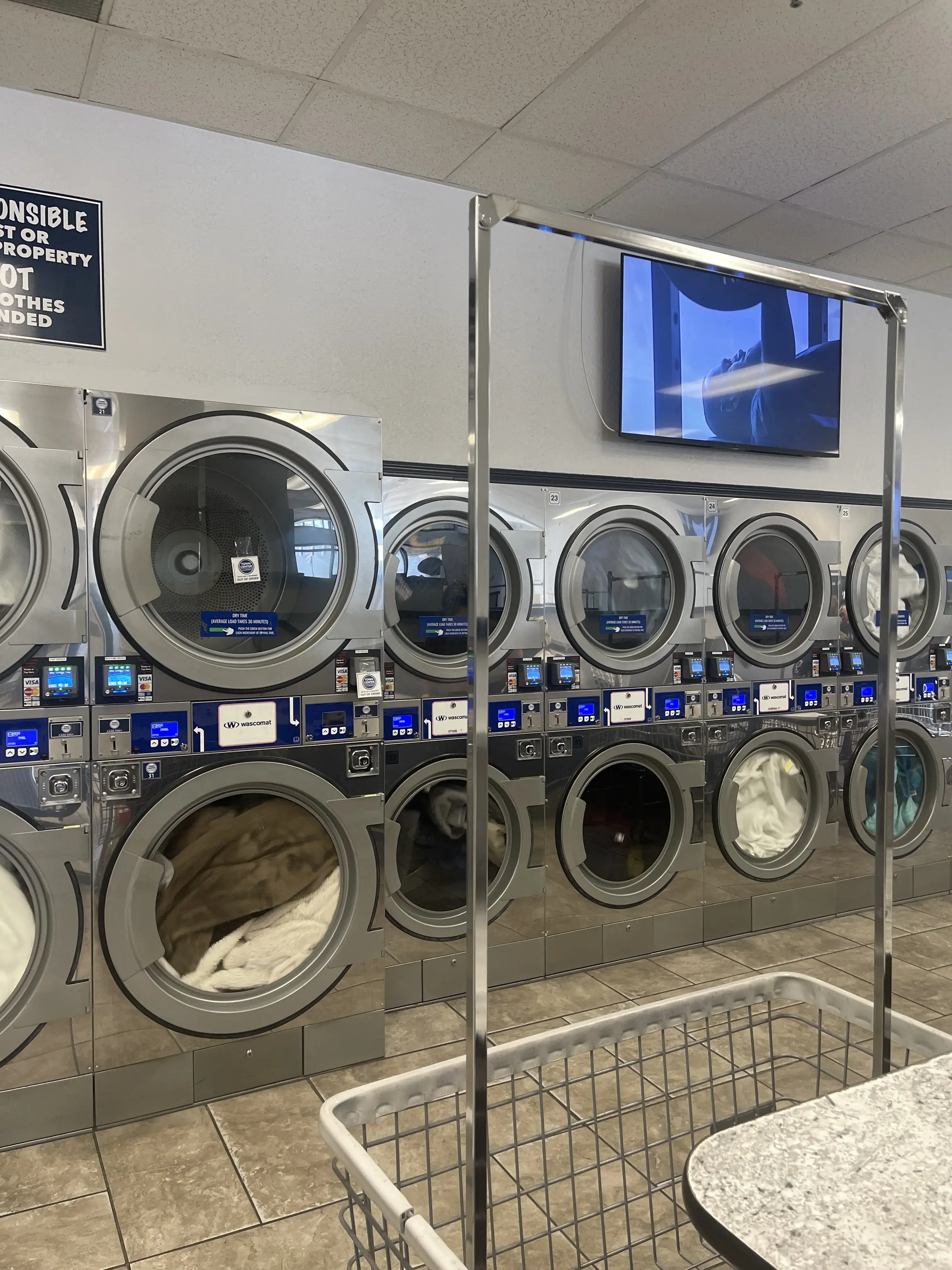 Town Center Laundromat thumbnail 1