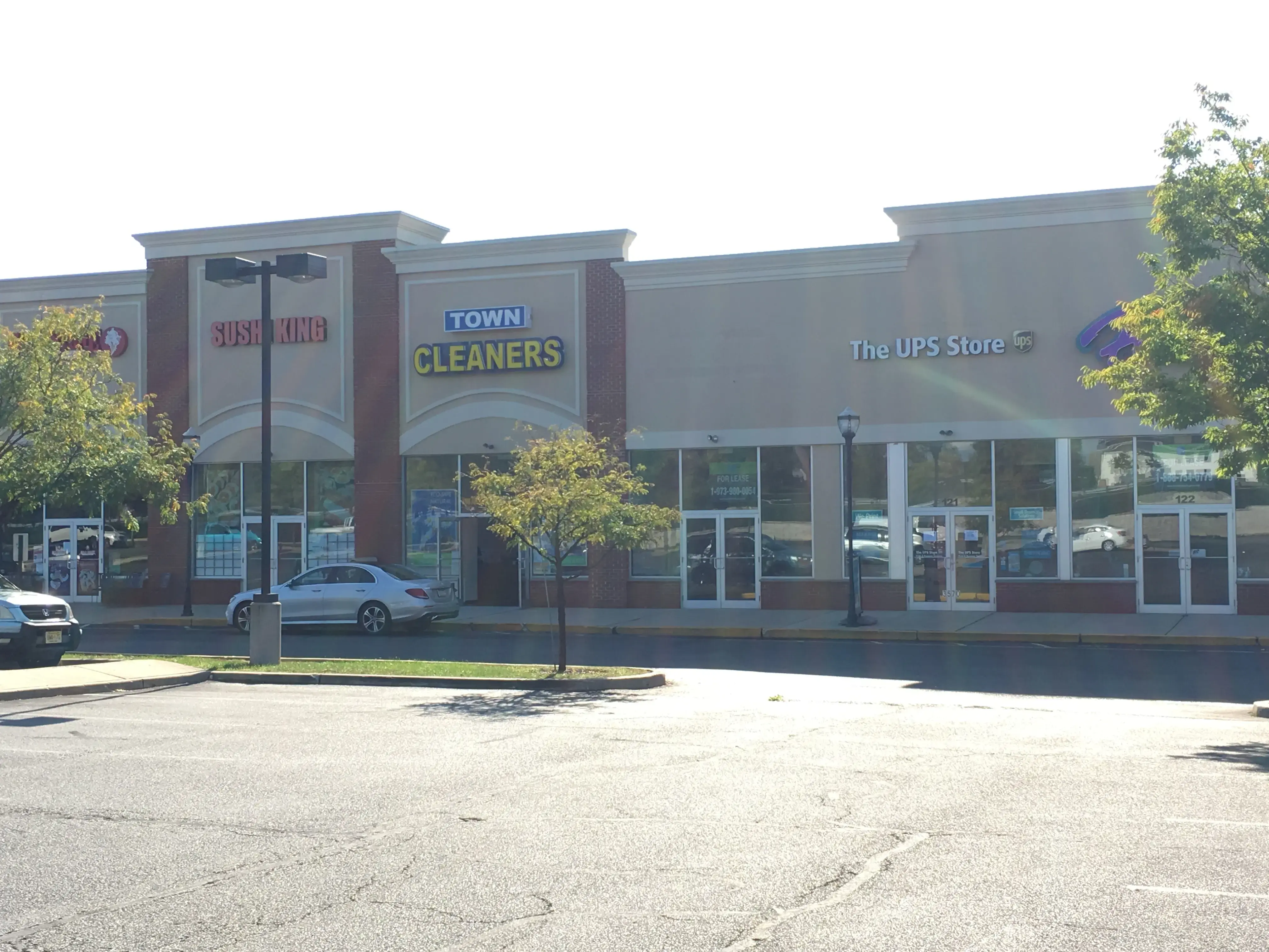 Town Cleaners - Image 6