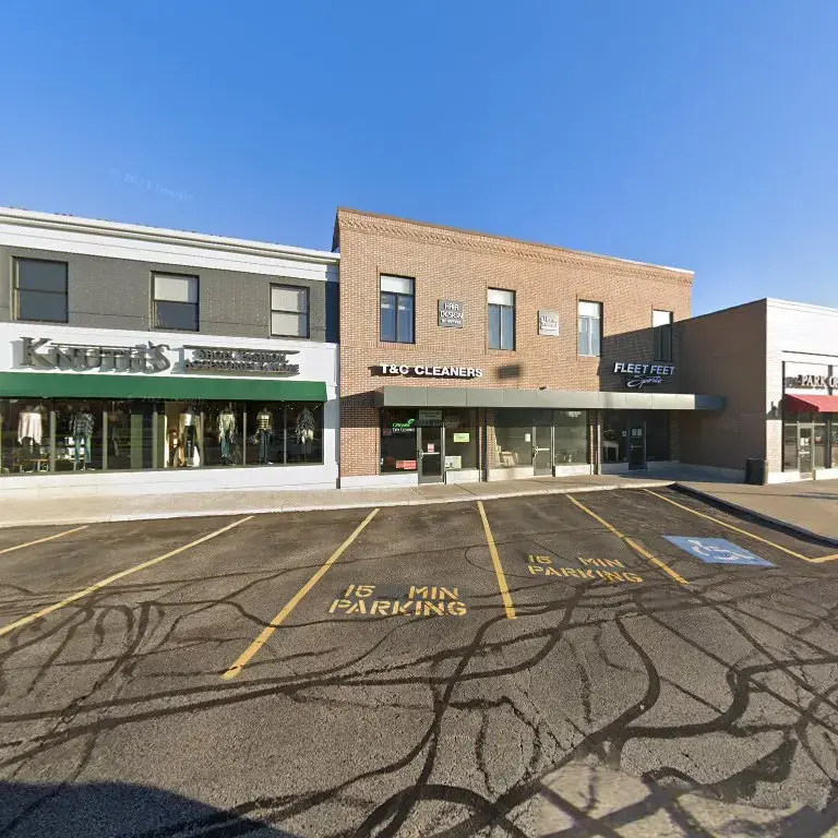 Town & Country Cleaners - Image 3