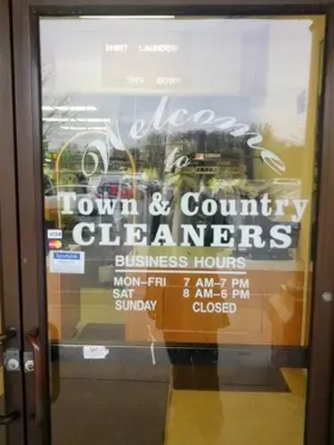 Town & Country Dry Cleaners - Image 10