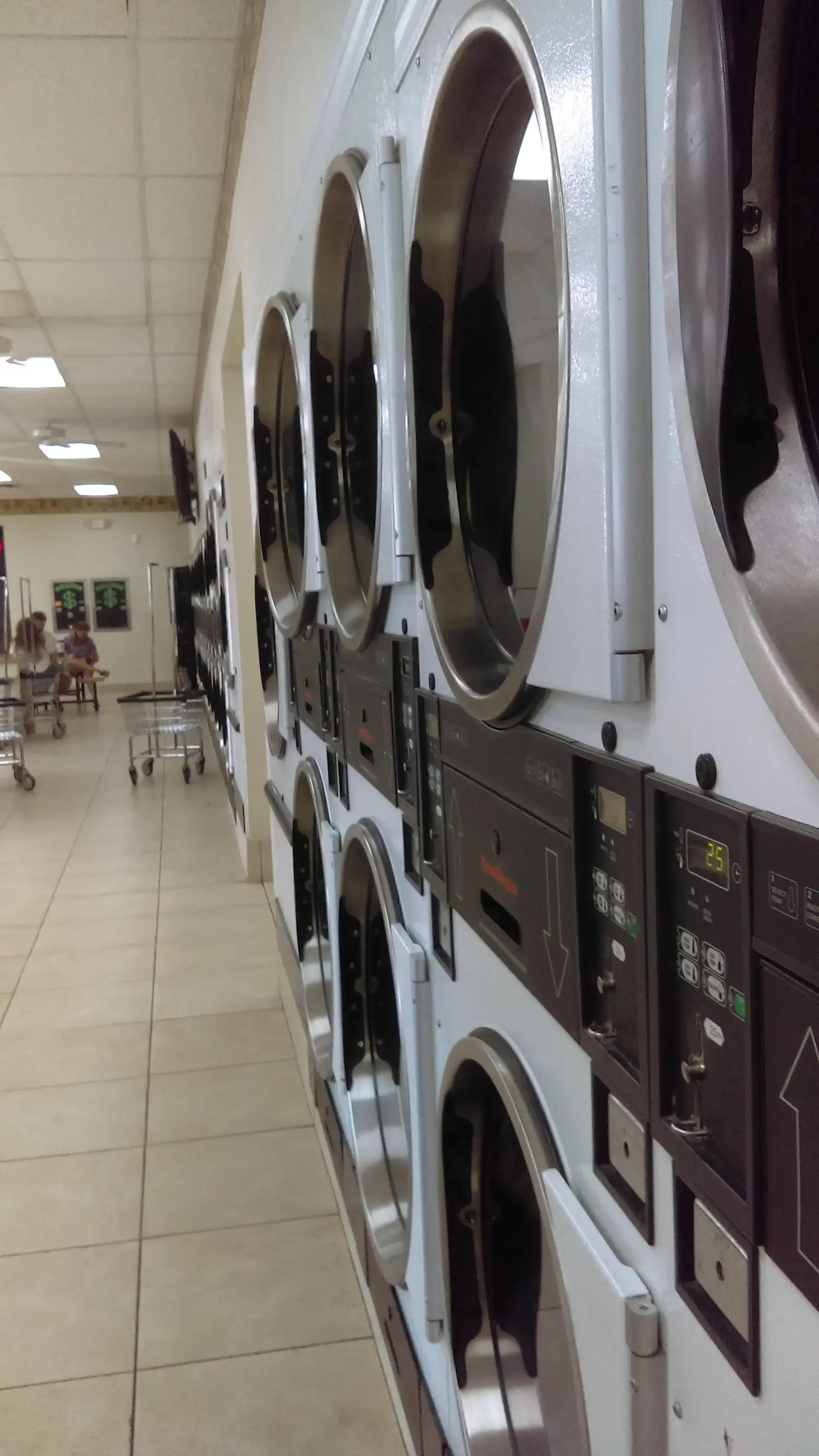 Town & Country Laundry - Image 12