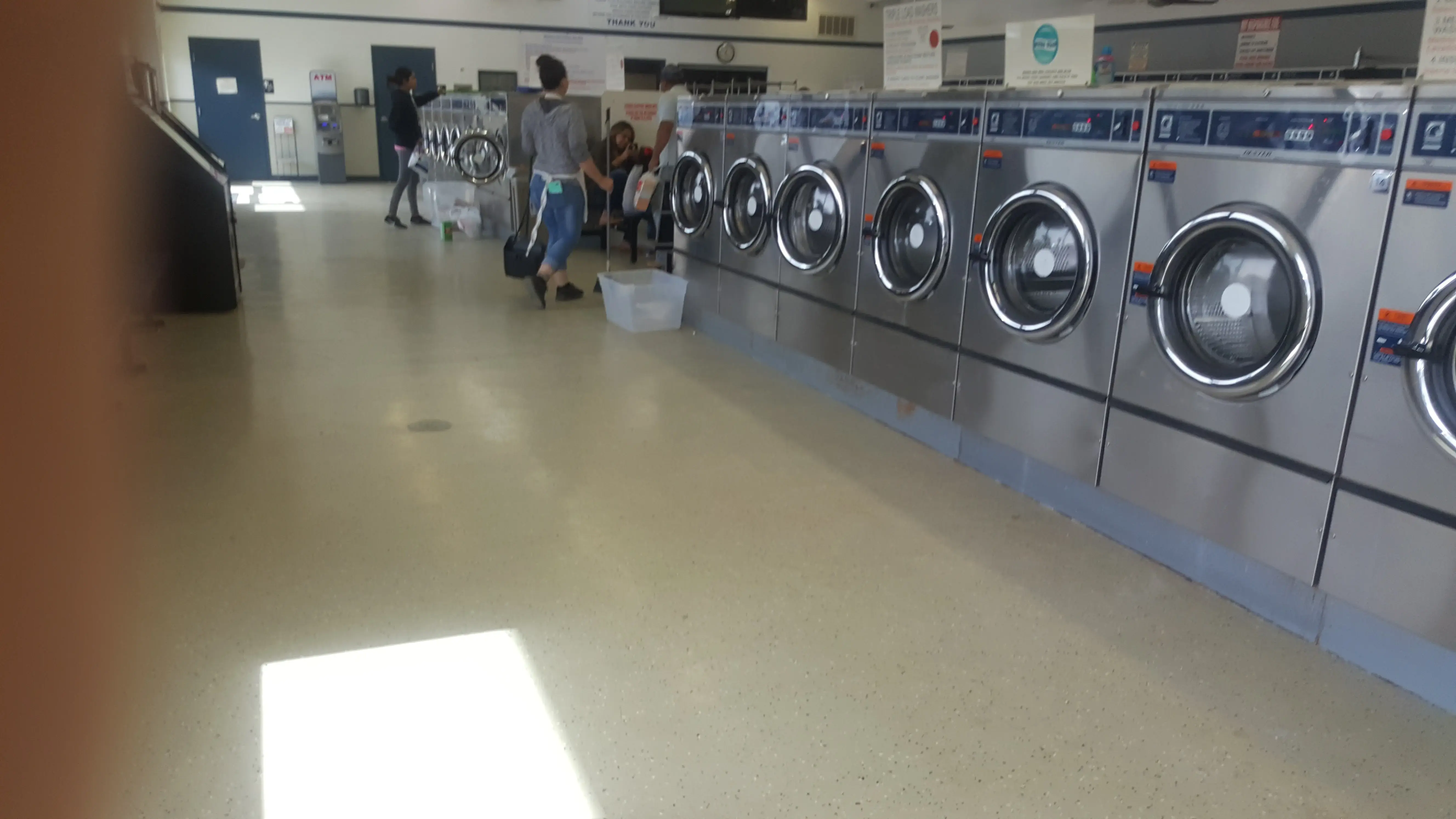 Town & Country Ultra Wash - Image 19