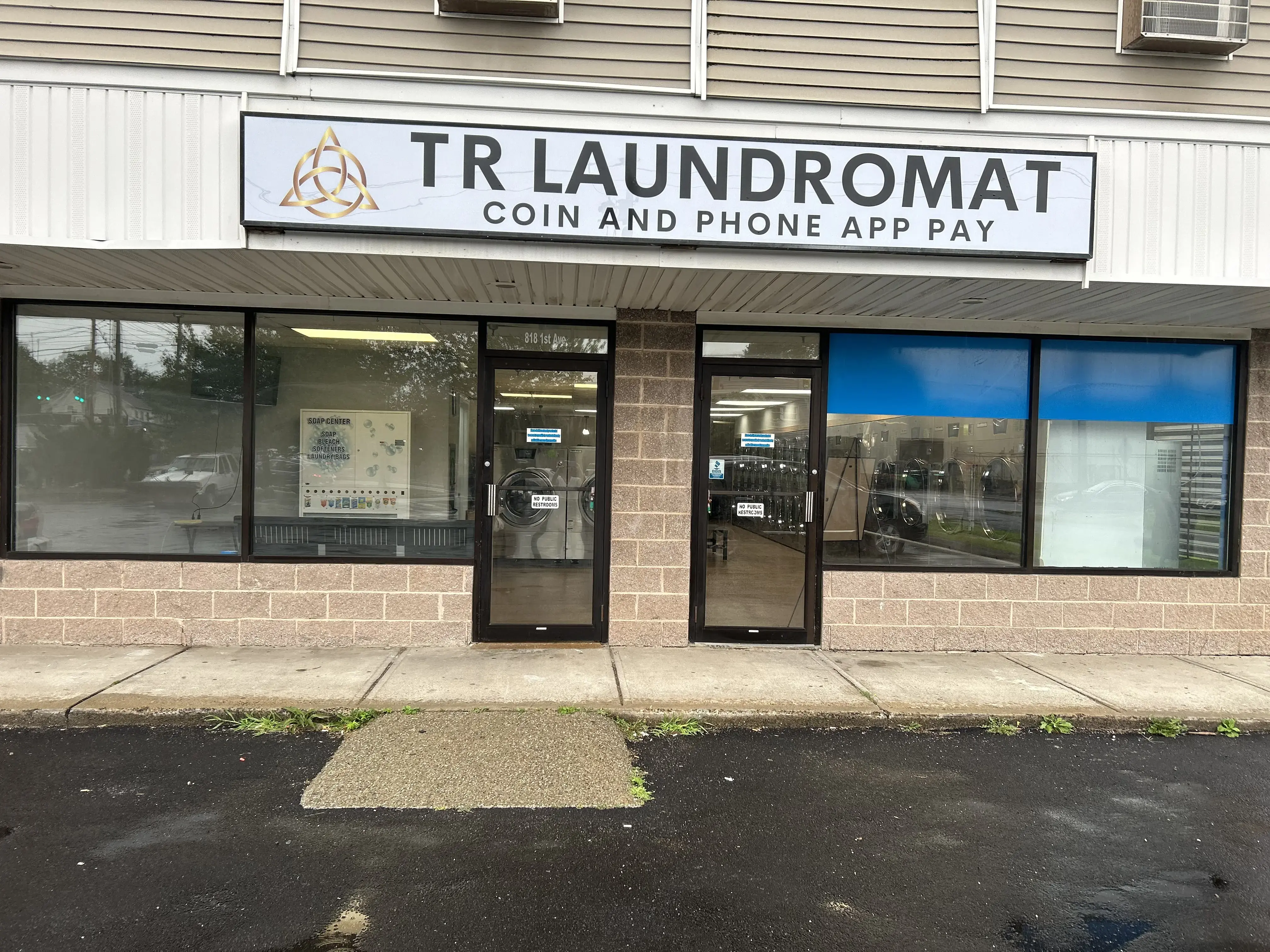 TR Laundromat thumbnail 3