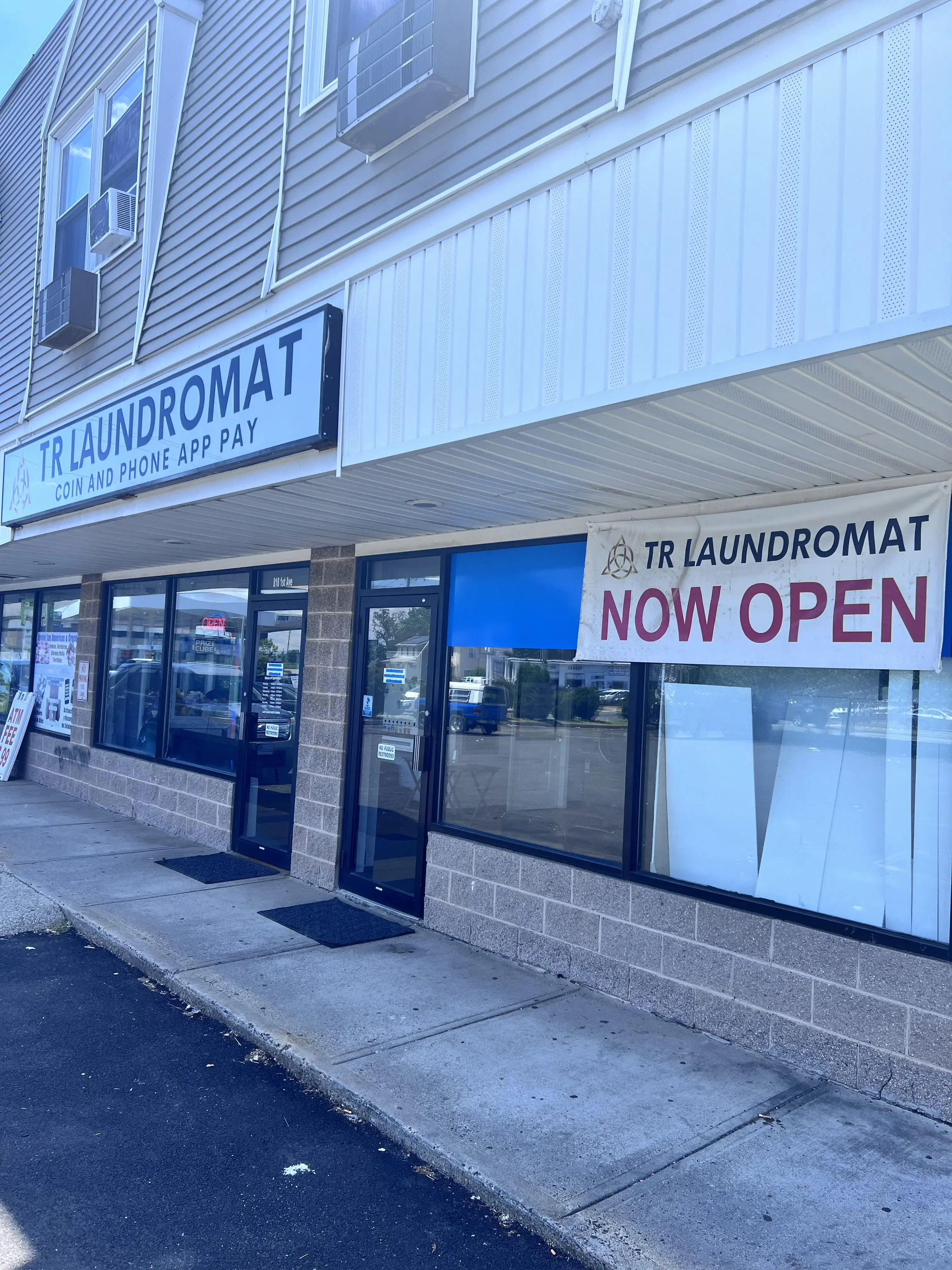 TR Laundromat - Image 9