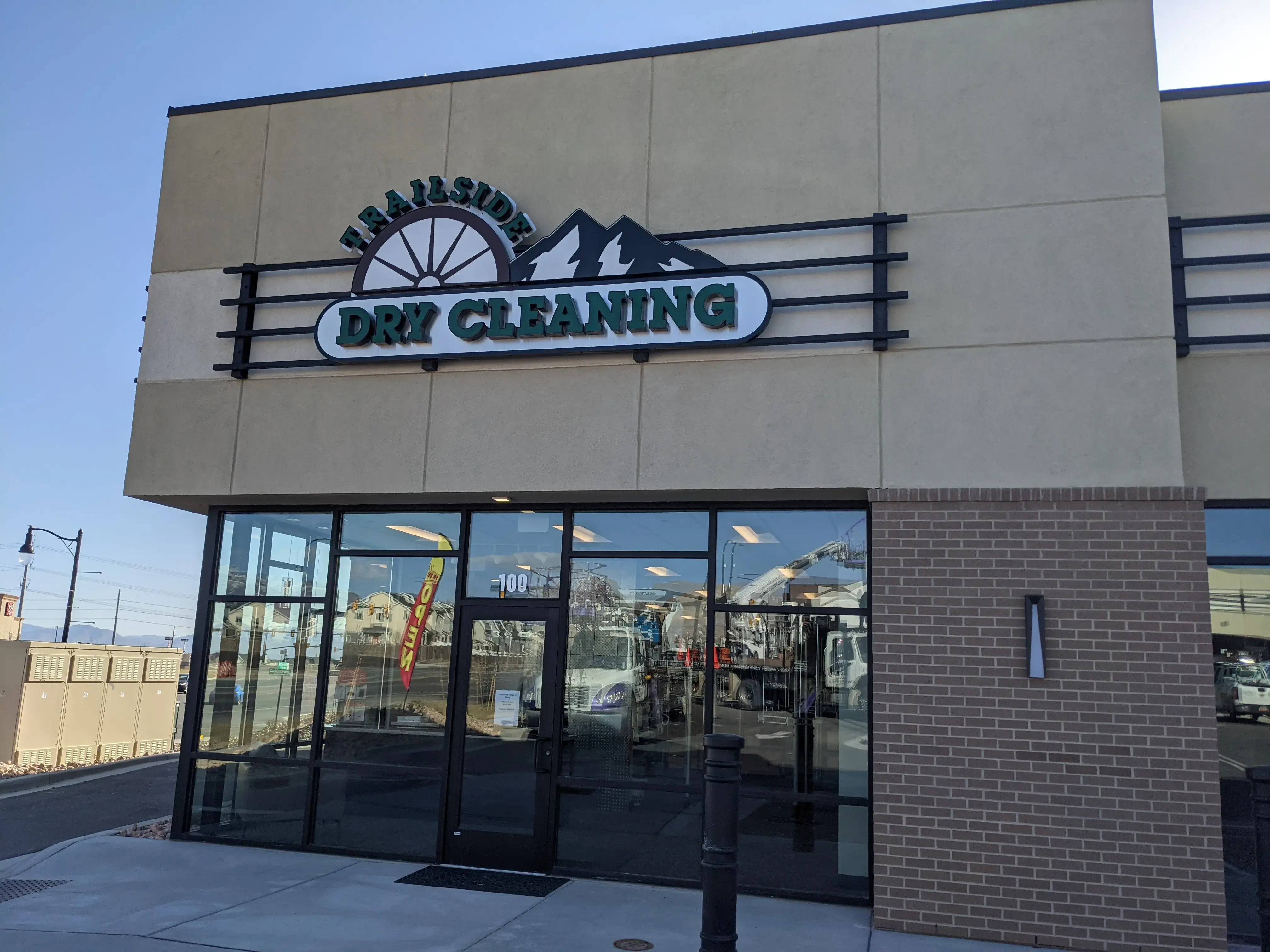 Trailside Dry Cleaning thumbnail 2