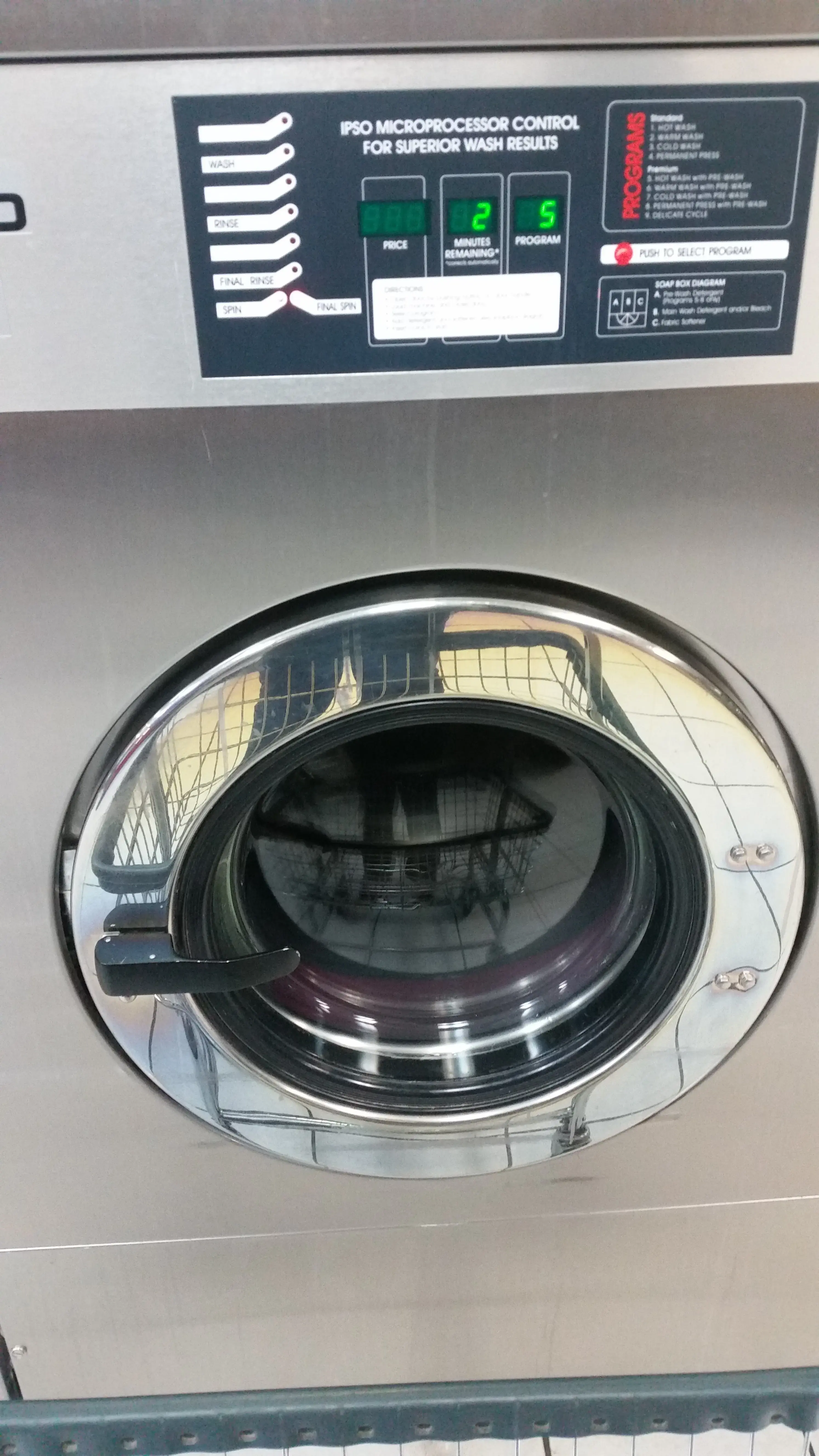 Tri-City Cleaners & Laundromat thumbnail 17