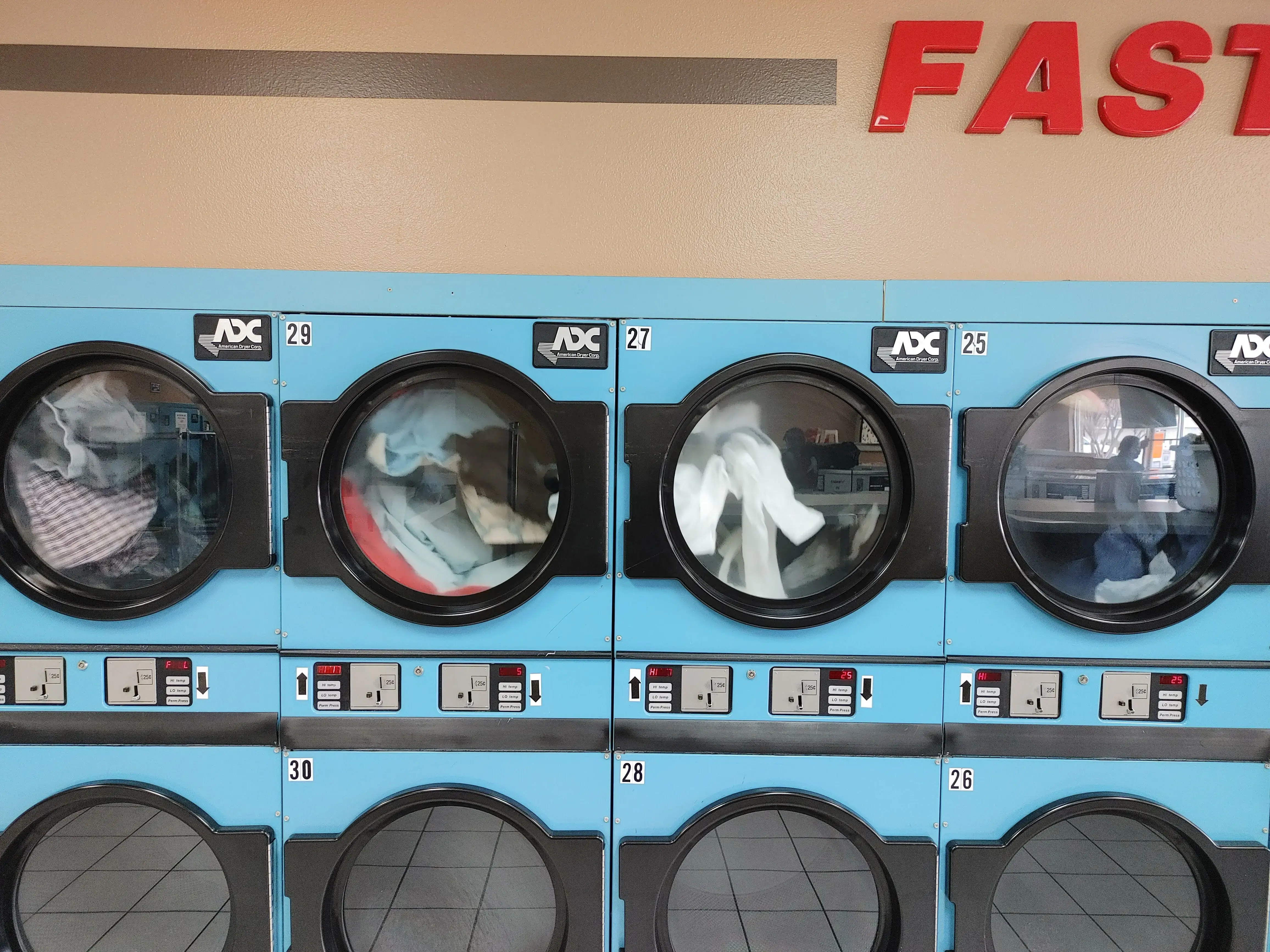 Tri-City Cleaners & Laundromat - Image 2