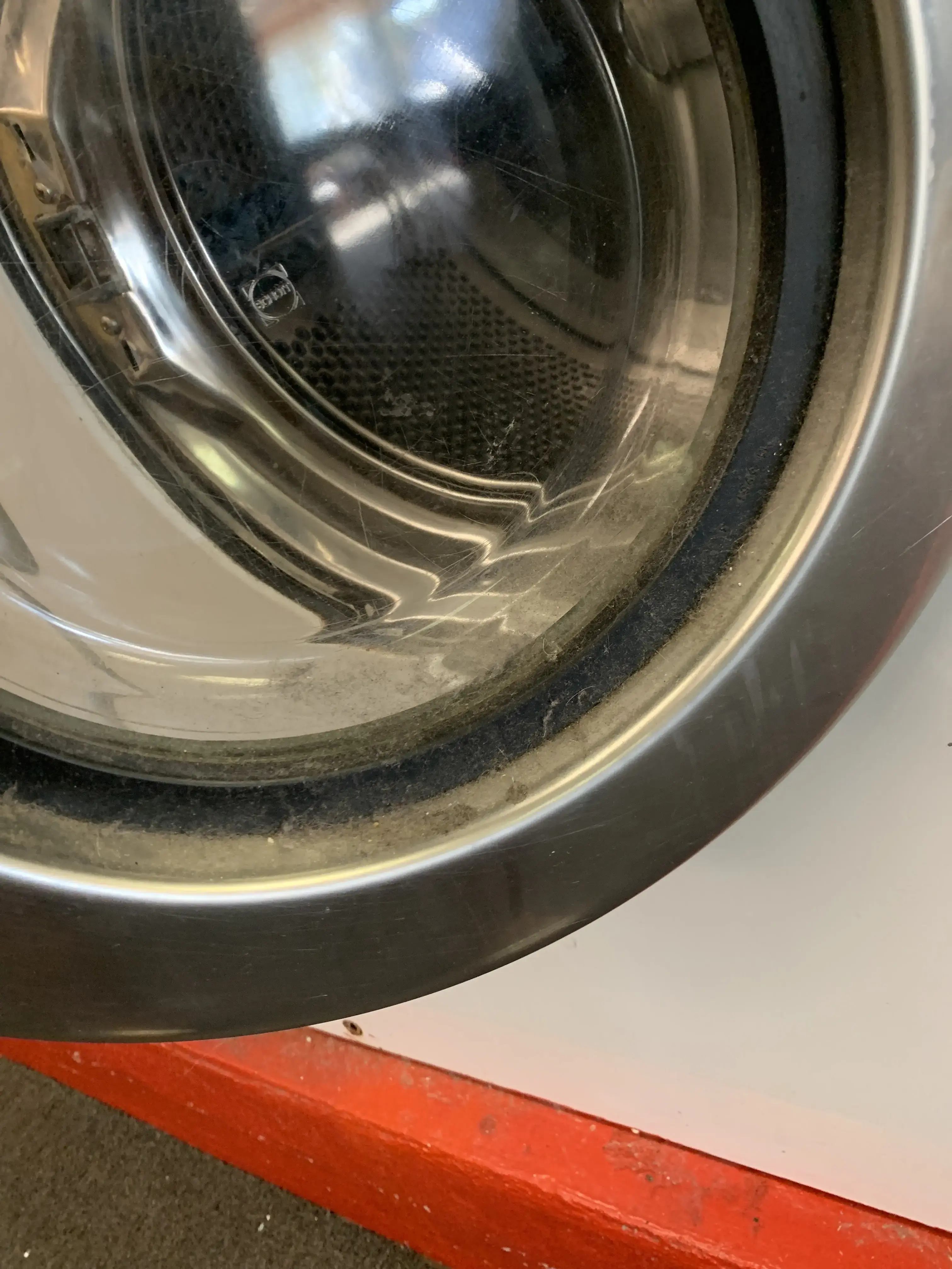 Tri-Town Laundromat thumbnail 12