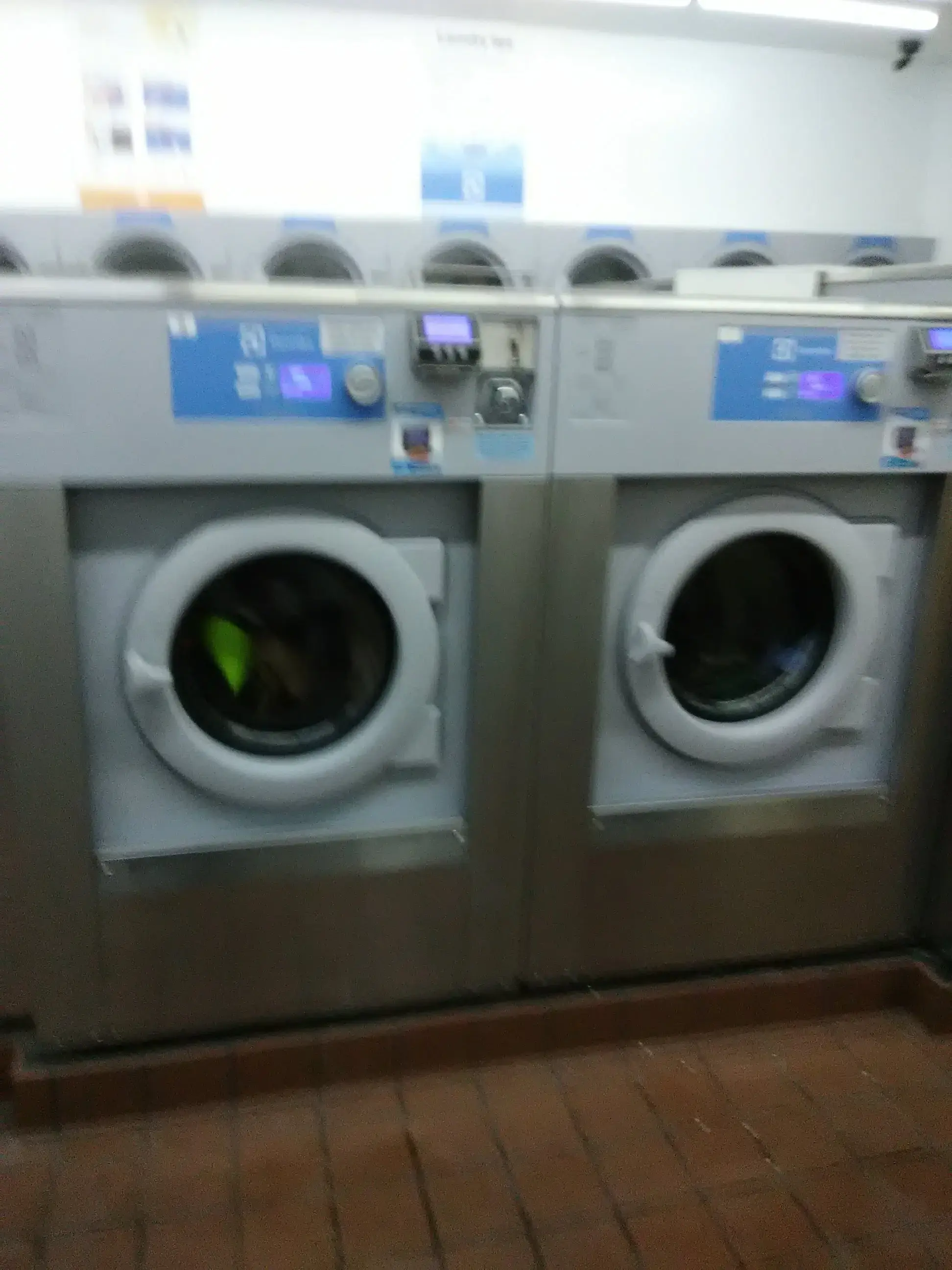 Triangle Coin Wash - Image 9
