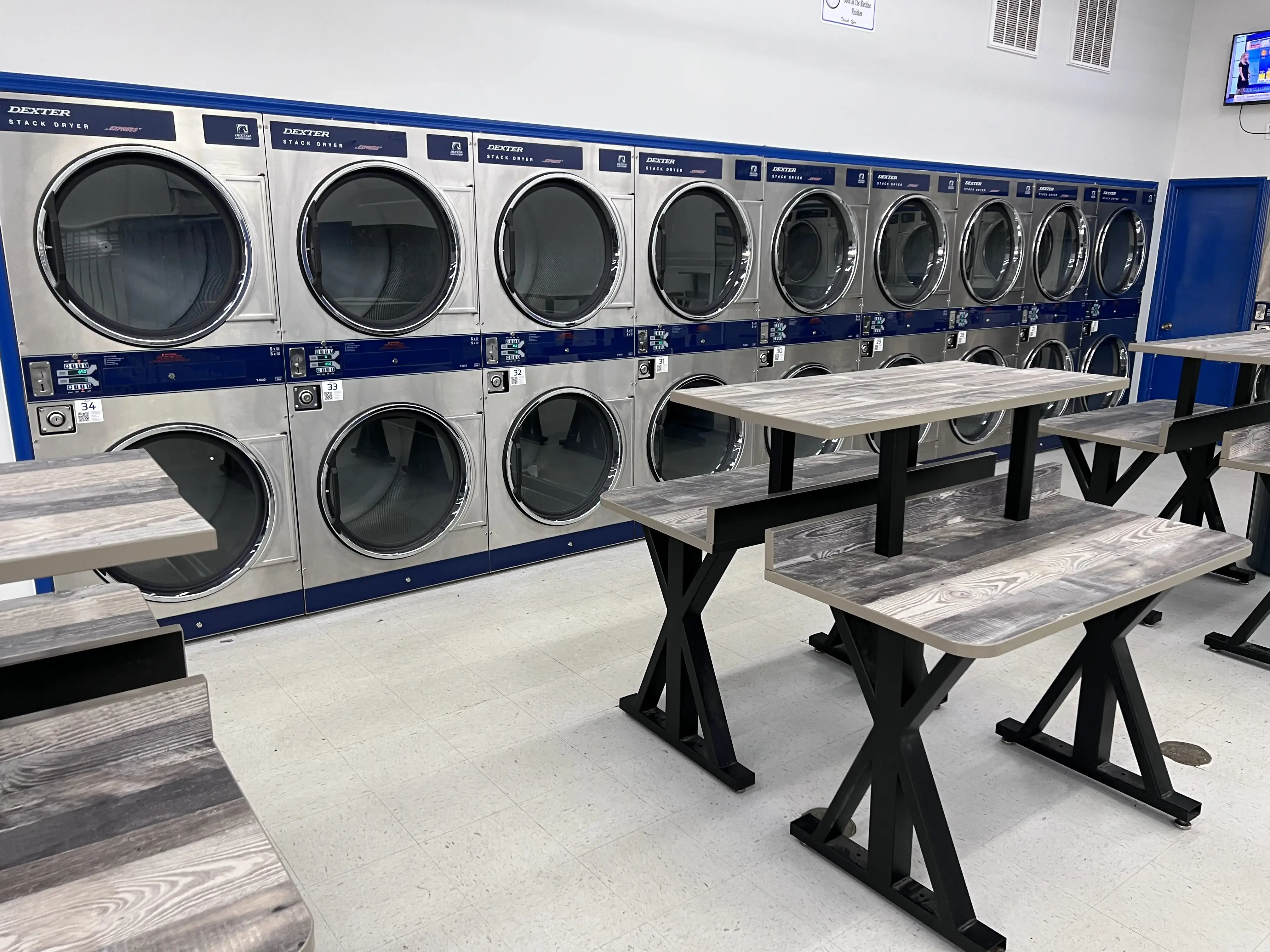 Triangle Laundry Express thumbnail 12