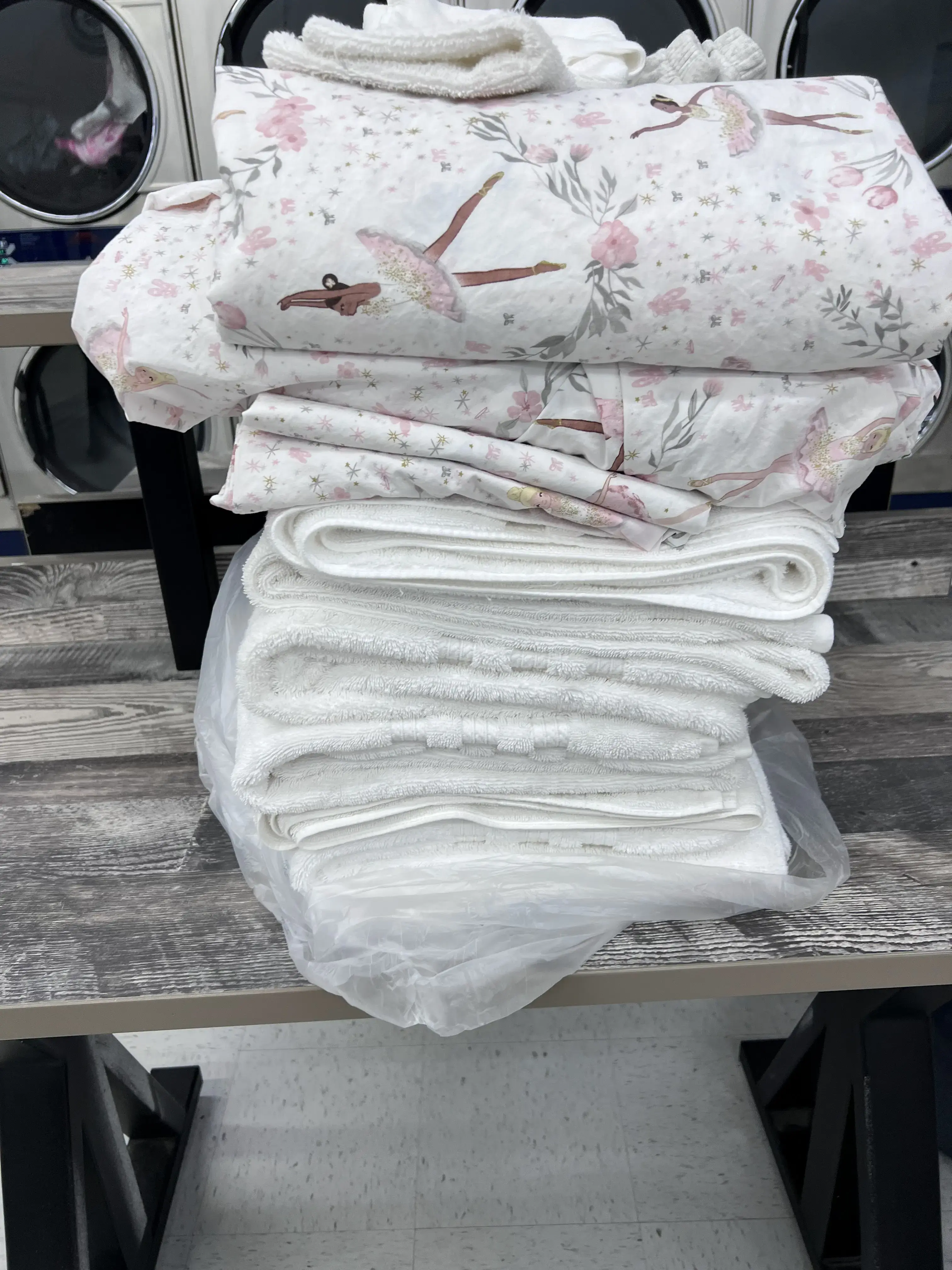 Triangle Laundry Express - Image 20