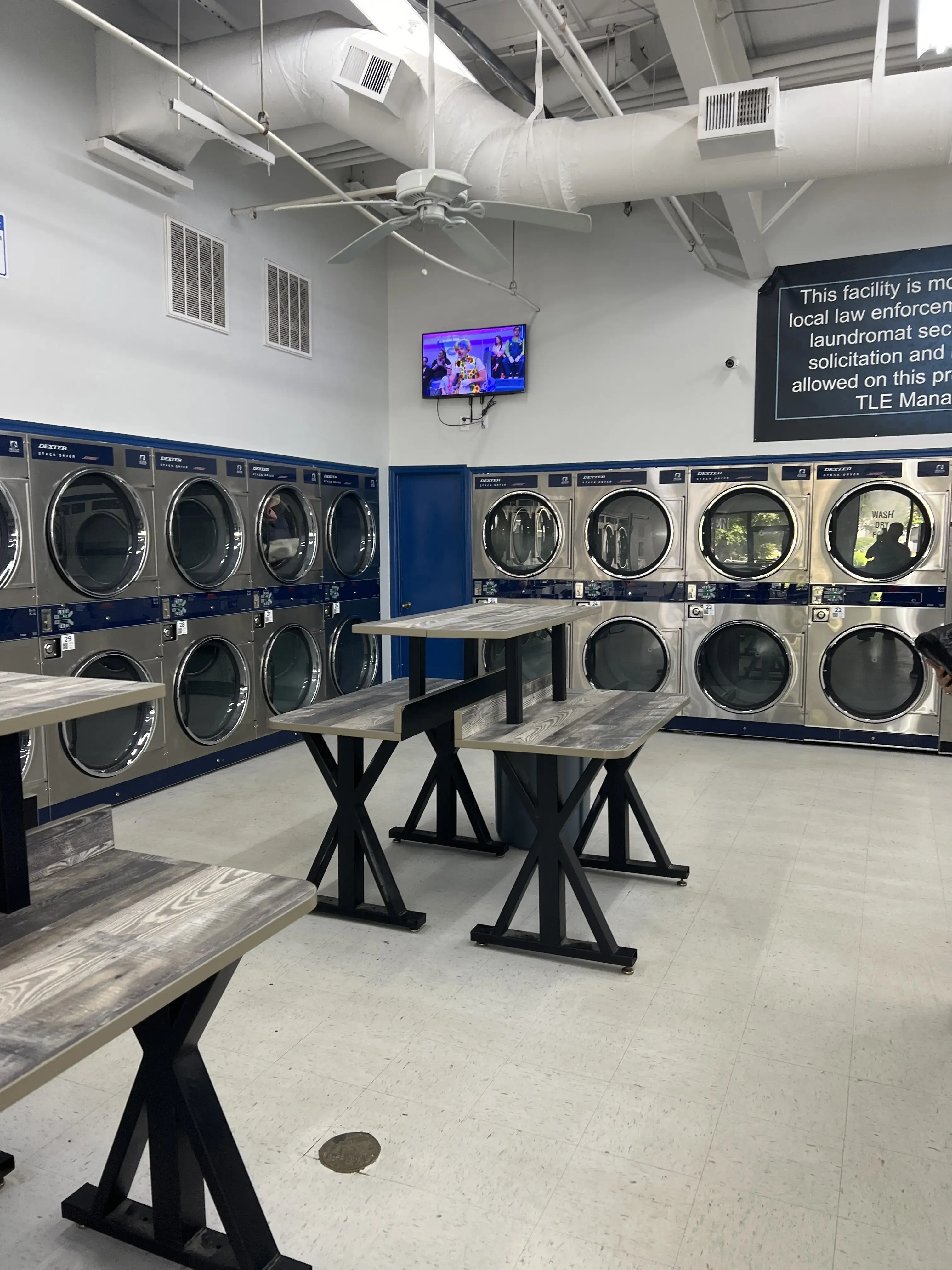 Triangle Laundry Express - Image 16