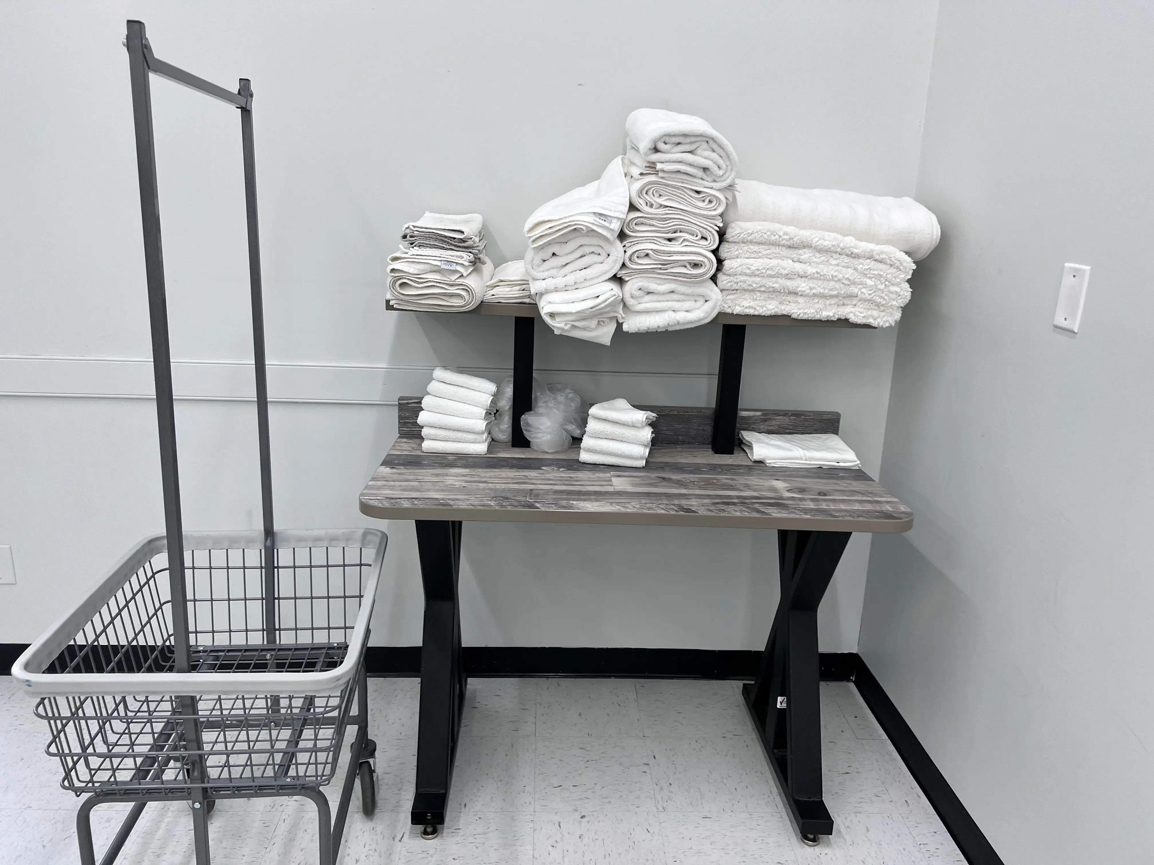 Triangle Laundry Express thumbnail 3