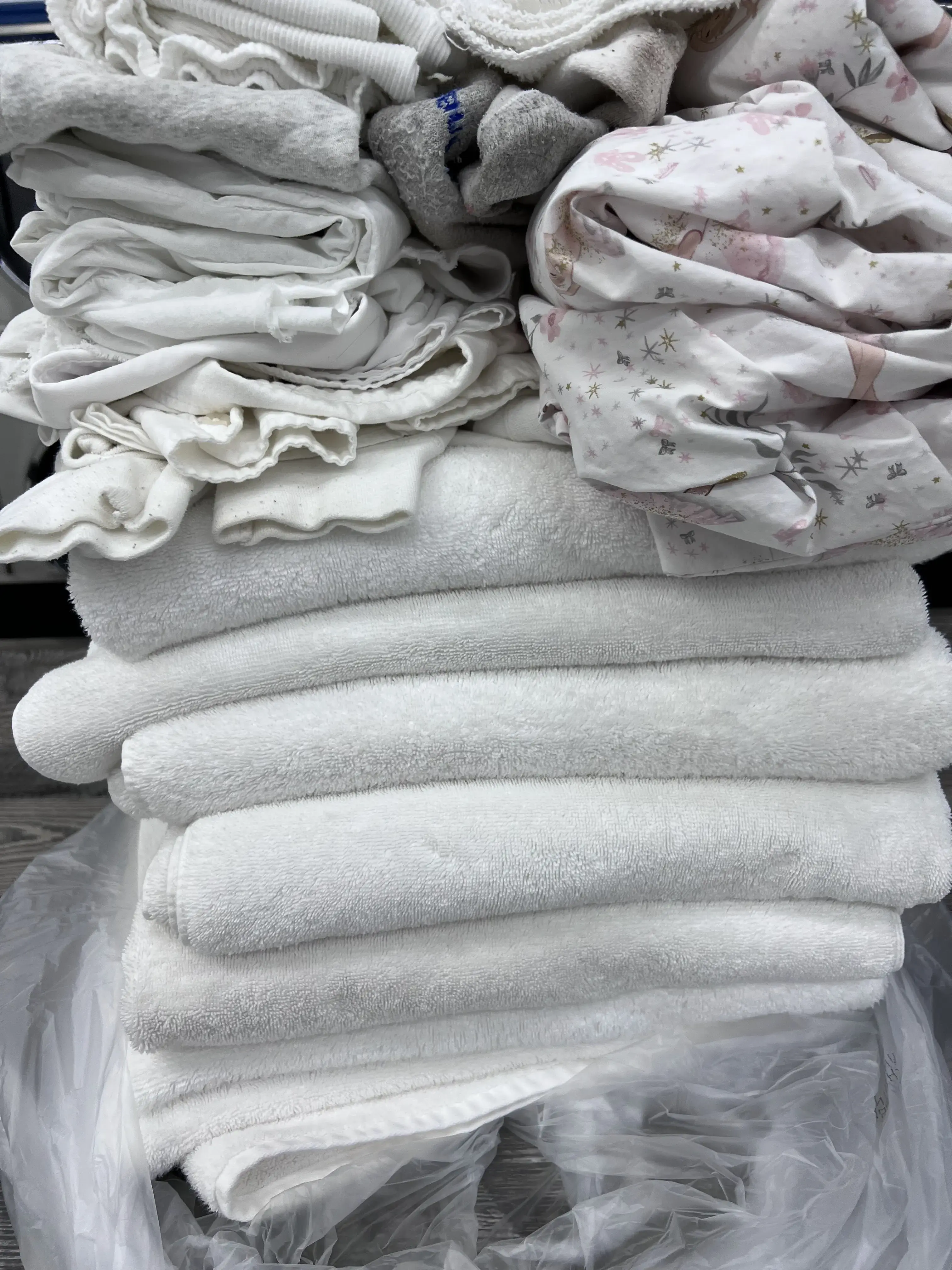 Triangle Laundry Express thumbnail 6