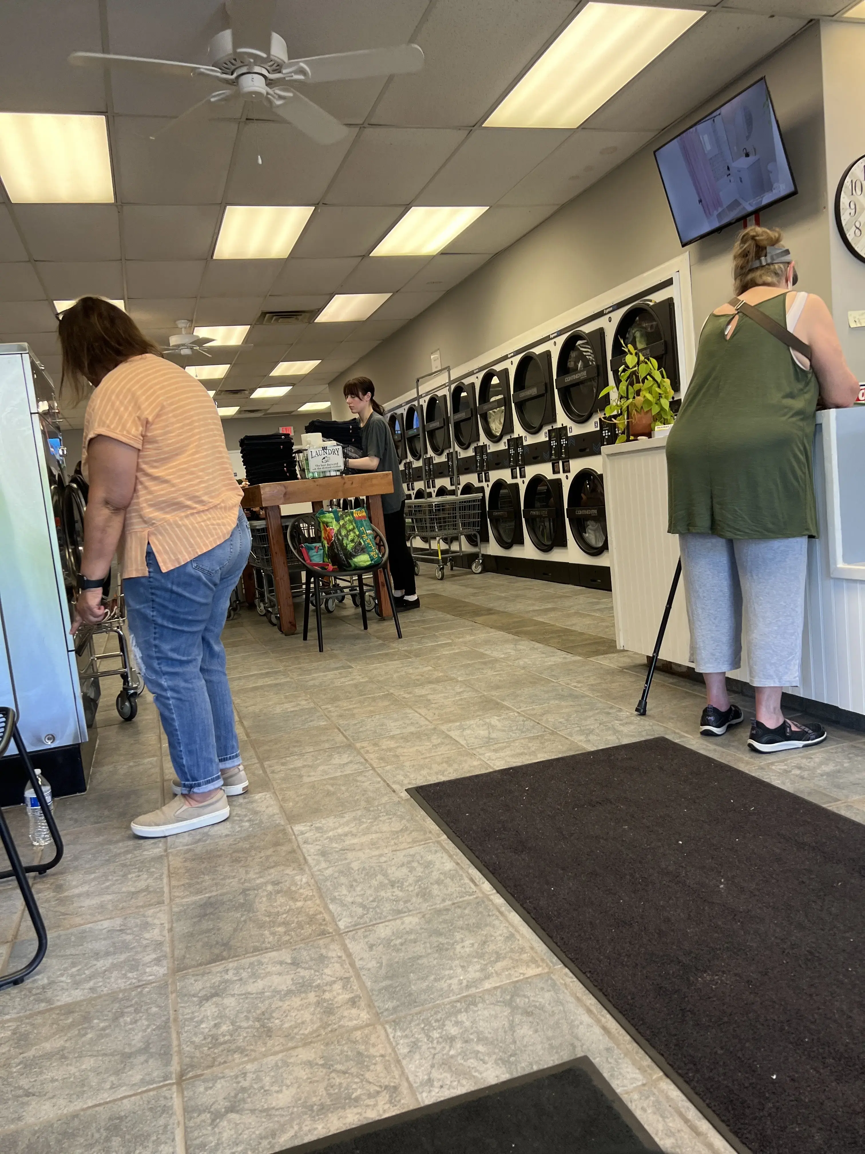 Triangle Wash & Fold - Image 13
