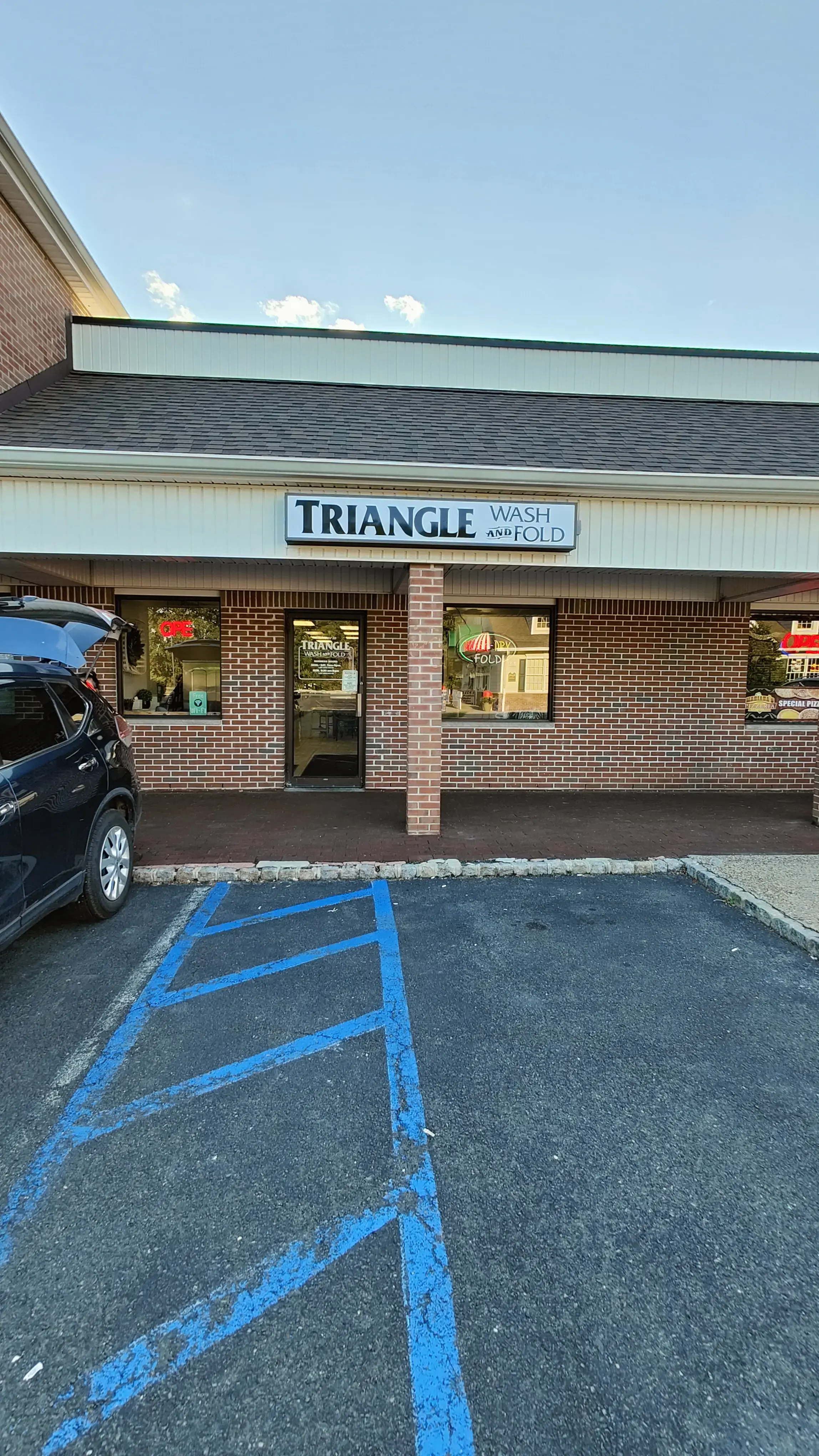 Triangle Wash & Fold thumbnail 8