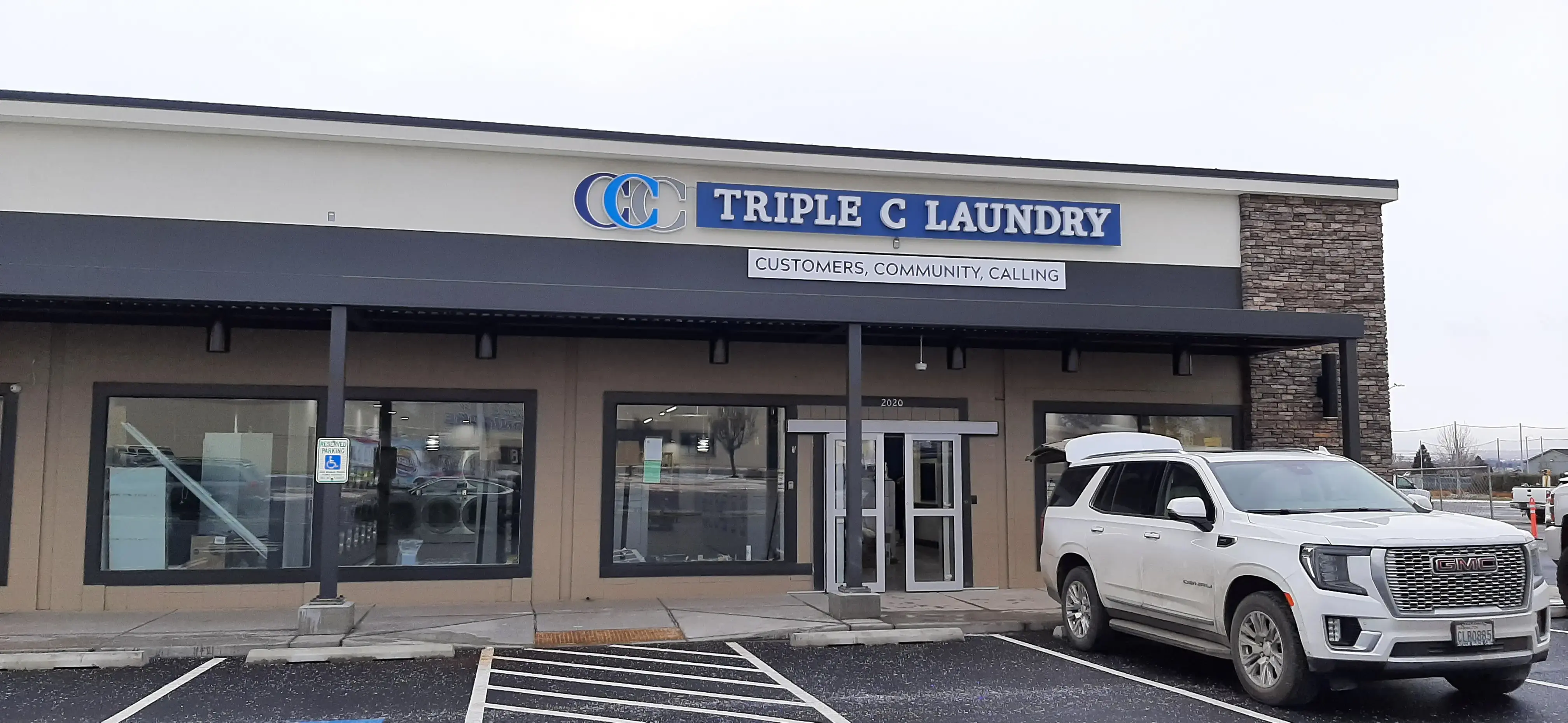 Triple C Laundry thumbnail 6